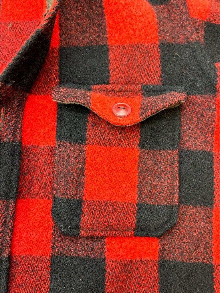 Vintage 60s Woolrich Buffalo Plaid Double Pocket Button Up Shirt Size Medium
