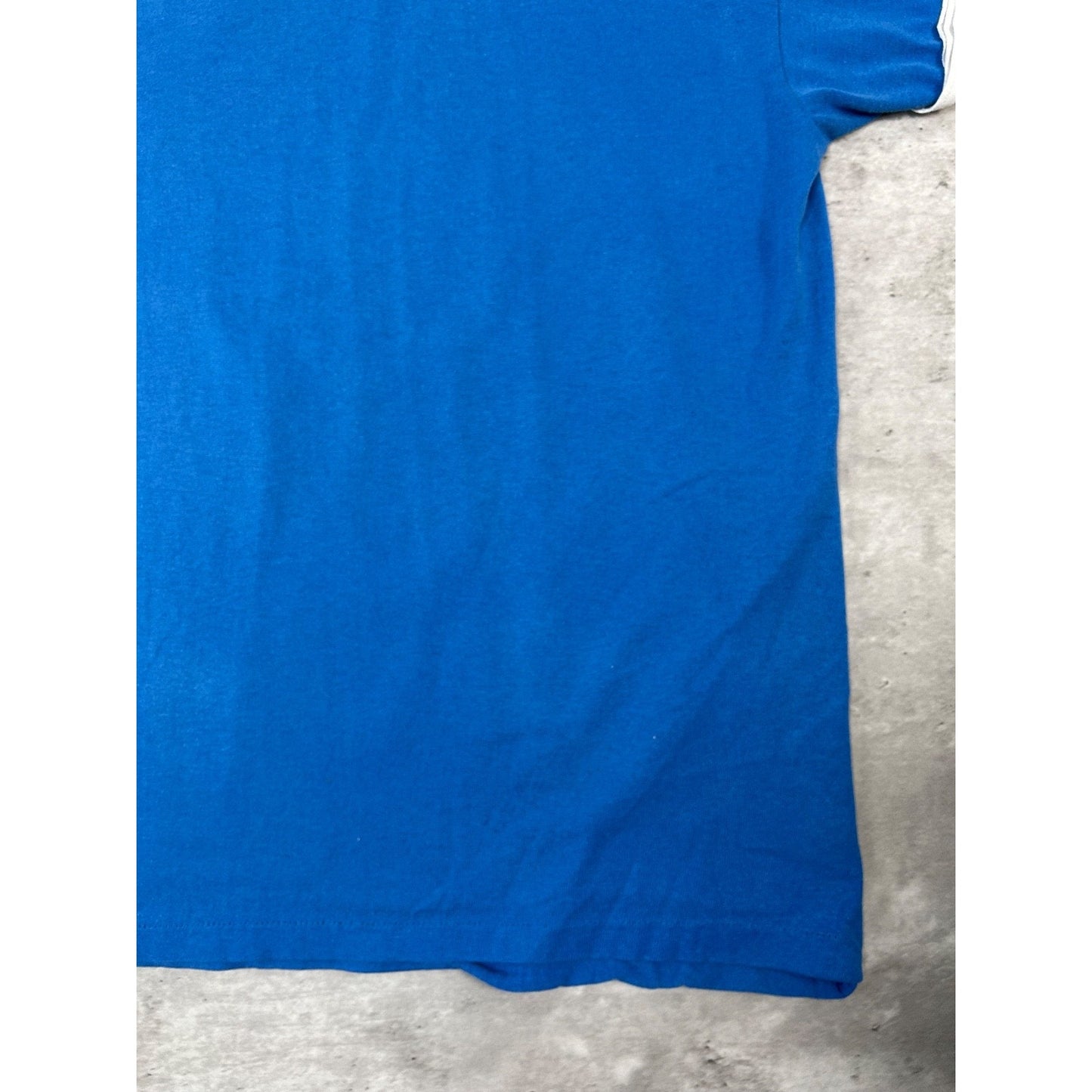 Vintage 90s Buffalo Sabres NHL Spellout Graphic T-Shirt Jersey Size Medium