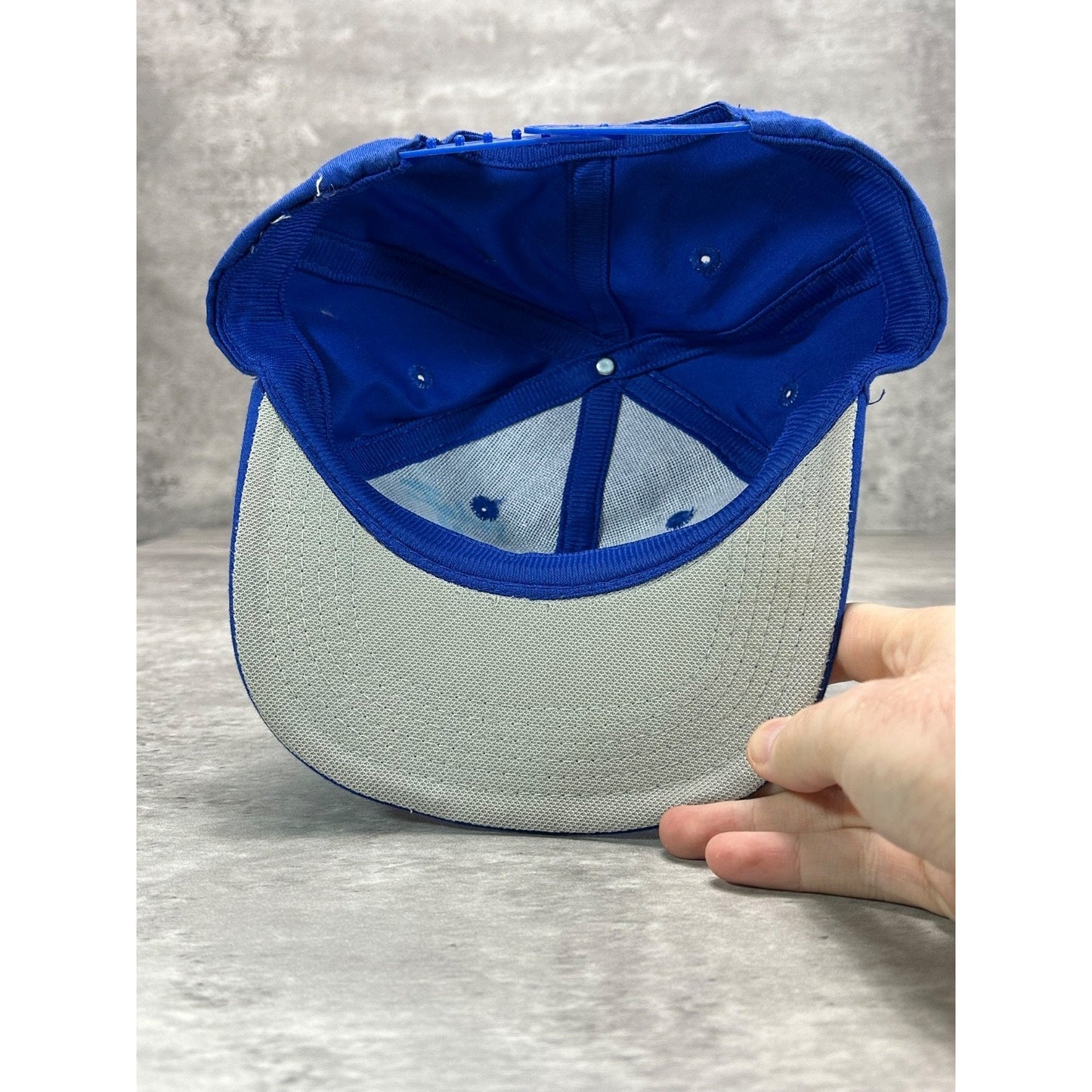 Vintage Toronto Blue Jays MLB Embroidered Logo Snapback Hat OSFA YOUTH