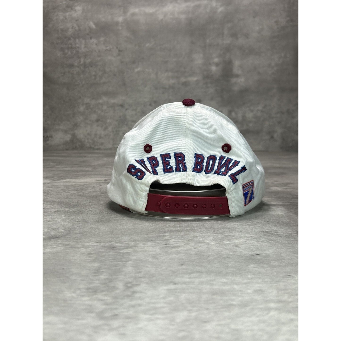 Vintage 1993 NFL Super Bowl XXXVII Embroidered Crest Logo Snapback Hat OSFA