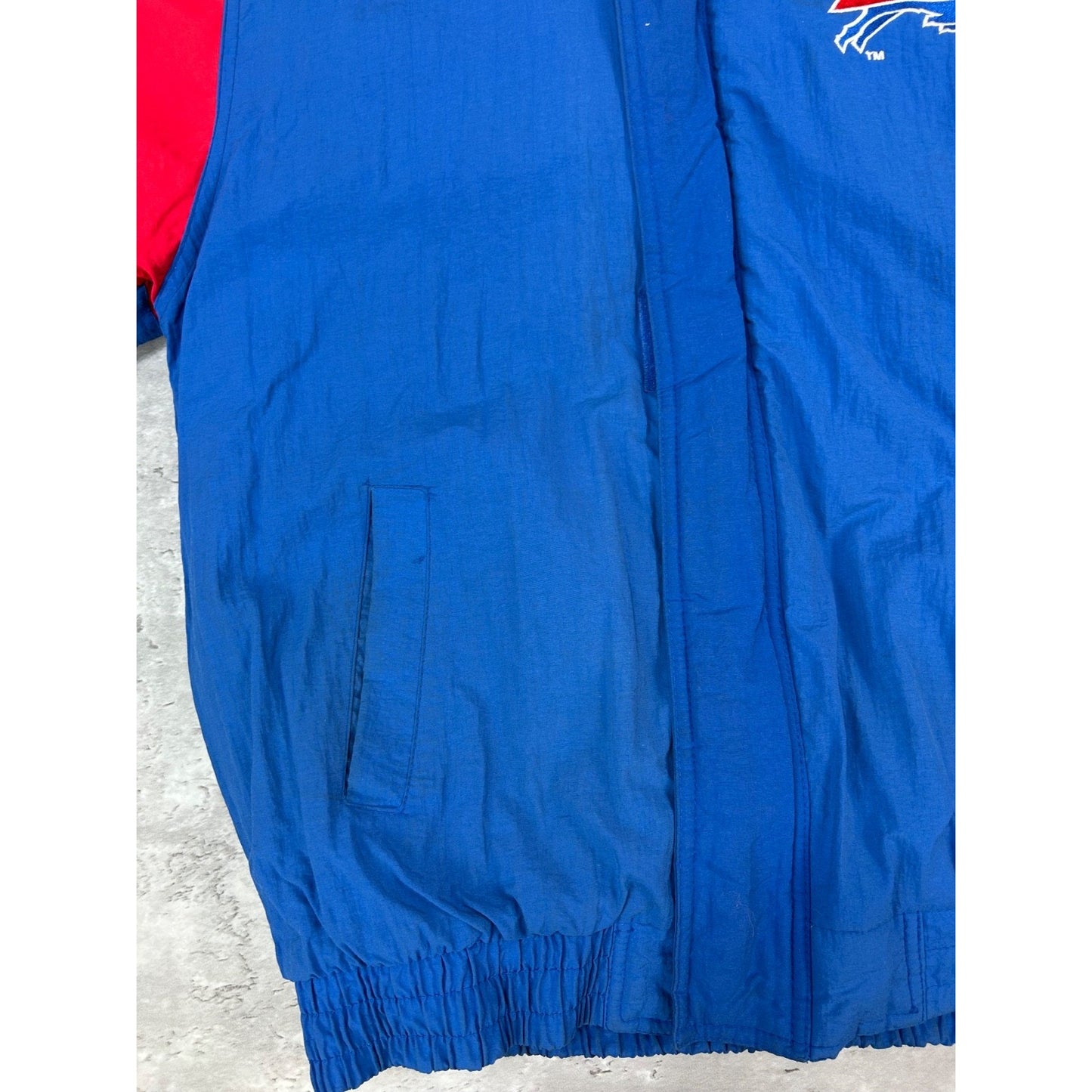 Vintage 90s Buffalo Bills NFL Insulated Embroidered Hooded Jacket Sz Large YOUTH