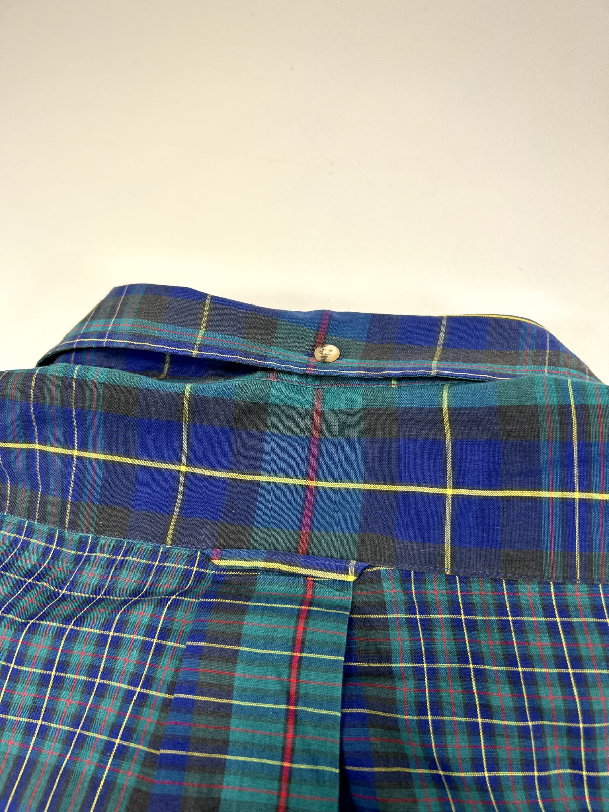 Vintage 90s Gant Fox Hunt Plaid Single Pocket Button Up Shirt Size Medium