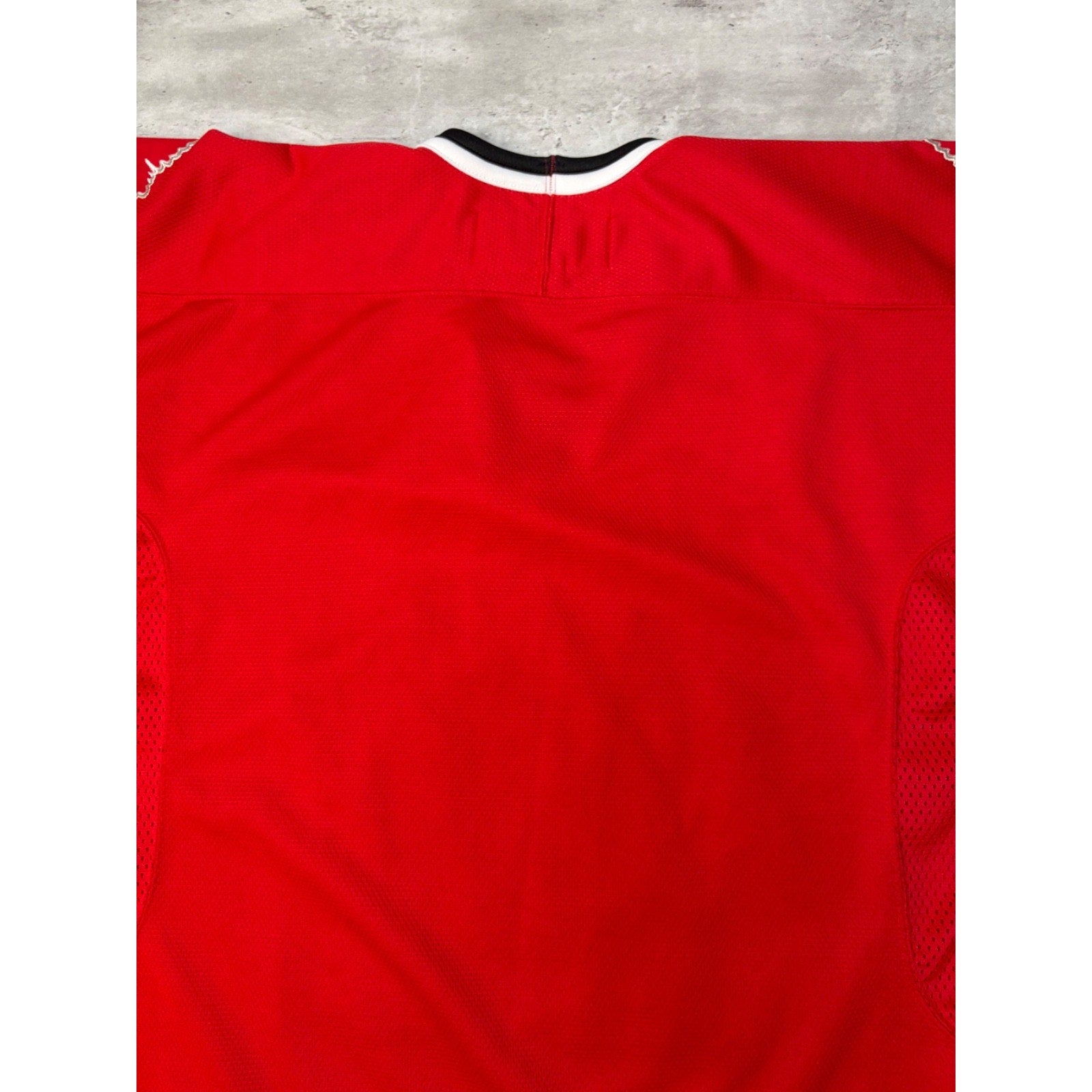 Vintage Team Canada Stitched Nike Hockey Jersey Size Medium