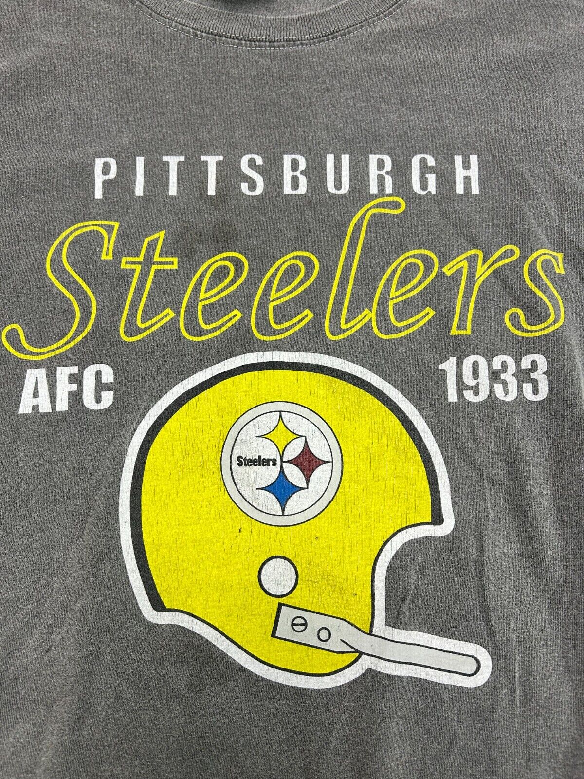 Vintage Pittsburgh Steelers NFL Helmet Graphic Football T-Shirt Size 2XL Gray