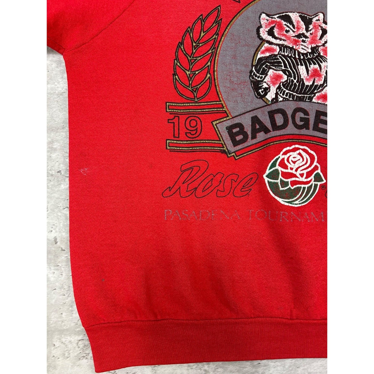 Vintage 1994 Wisconsin Badgers NCAA Rose Bowl Champs Football Sweatshirt Large