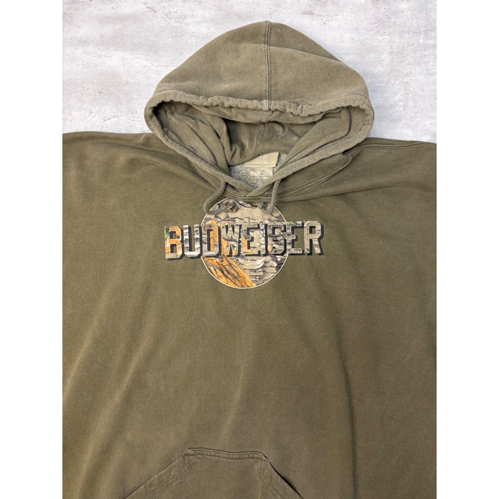 Vintage Budweiser Camo Spellout Graphic Hooded Sweatshirt Size XL