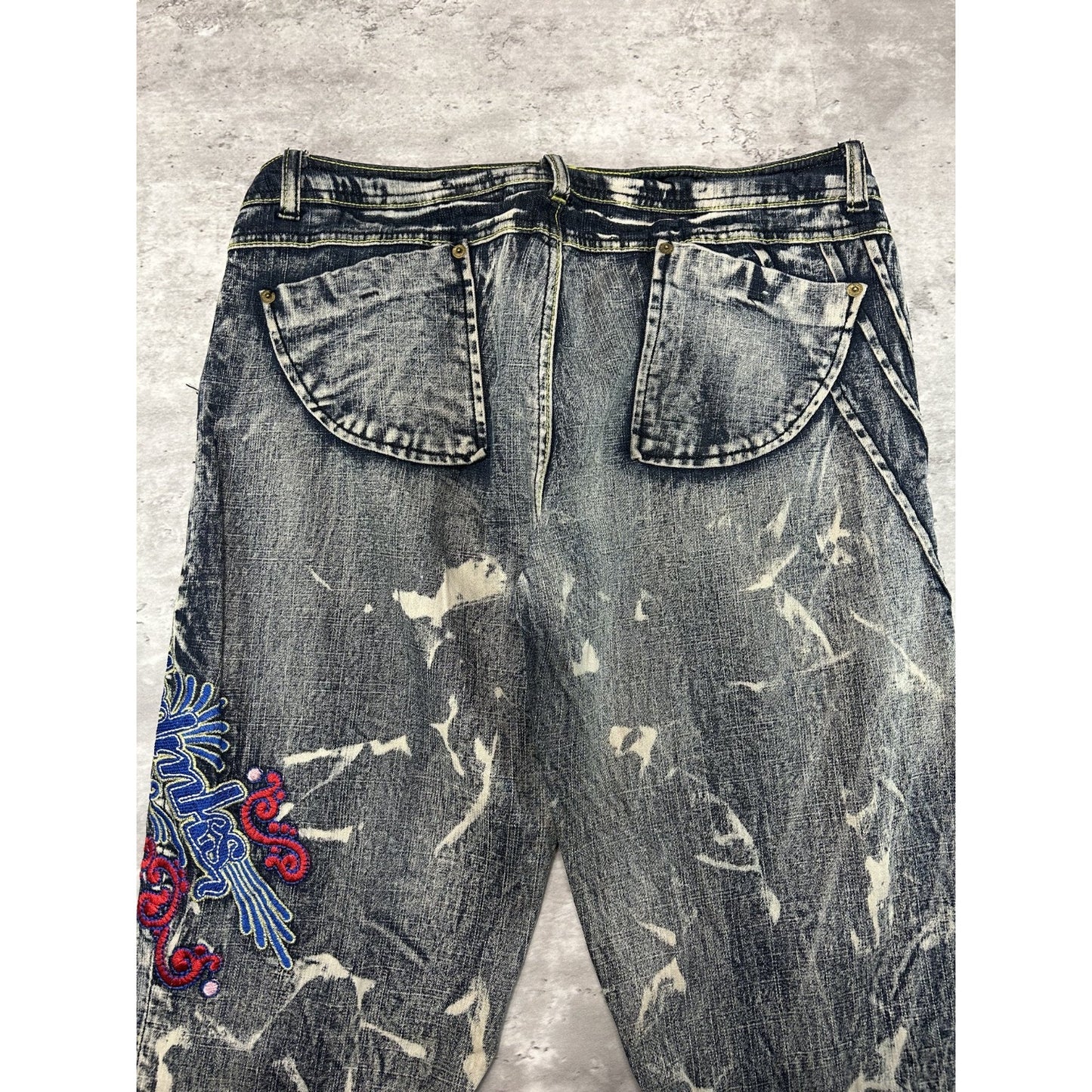 Vintage Womens Y2K Akademiks Embroidered Acid Wash Denim Pants Size 34
