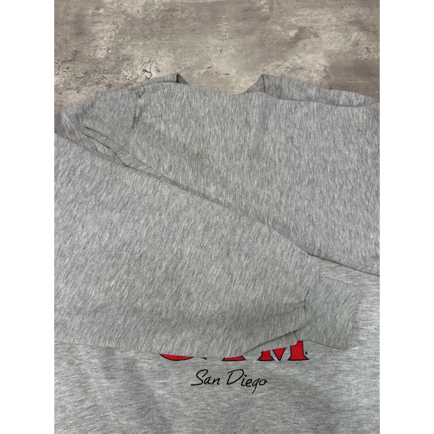 Vintage 80s/90s Gold Gym Graphic Logo Crewneck Sweatshirt Size XL