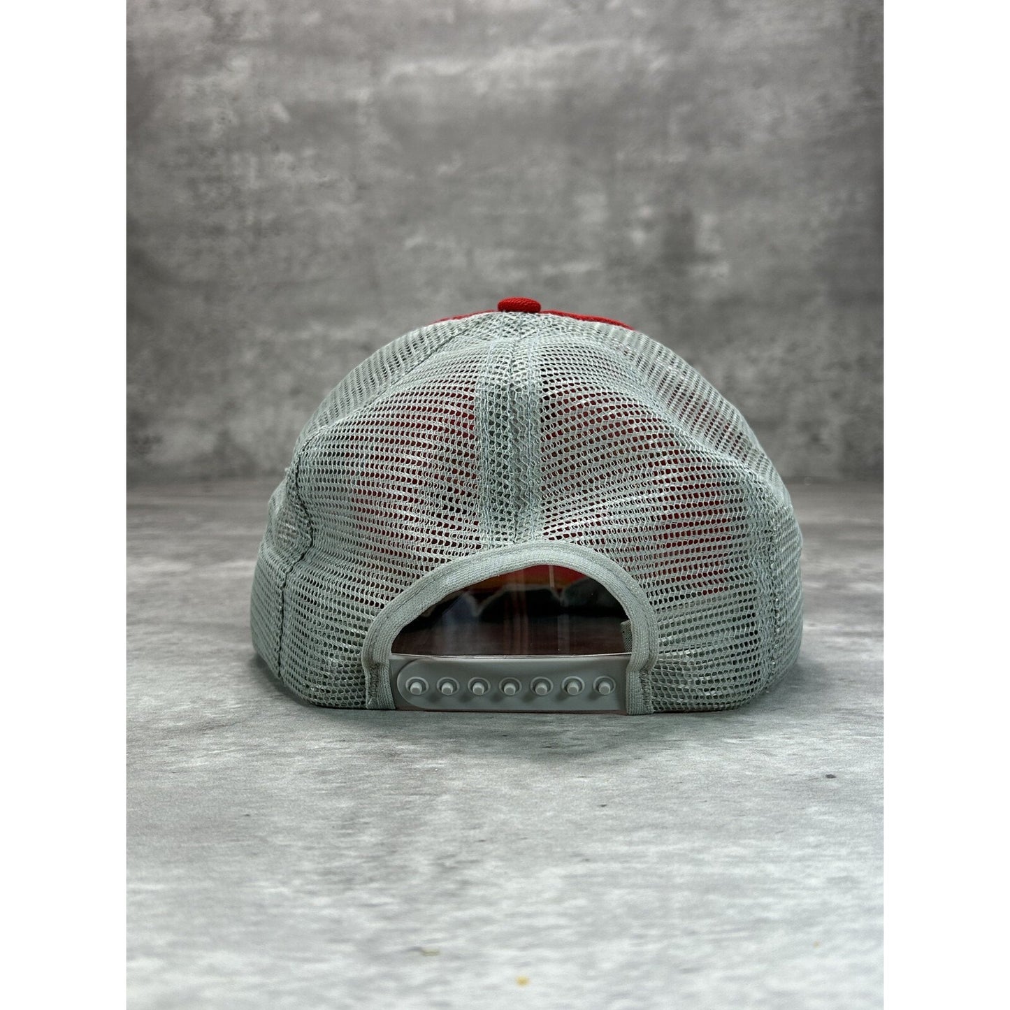 Vintage 80s Silver Streak Cushion Cut Graphic Spellout Trucker Snapback Hat OSFA