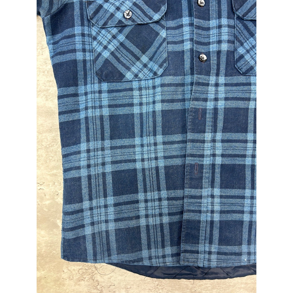 Vintage 80s/90s Insulated Plaid Long Sleeve Button Up Shirt Size Medium