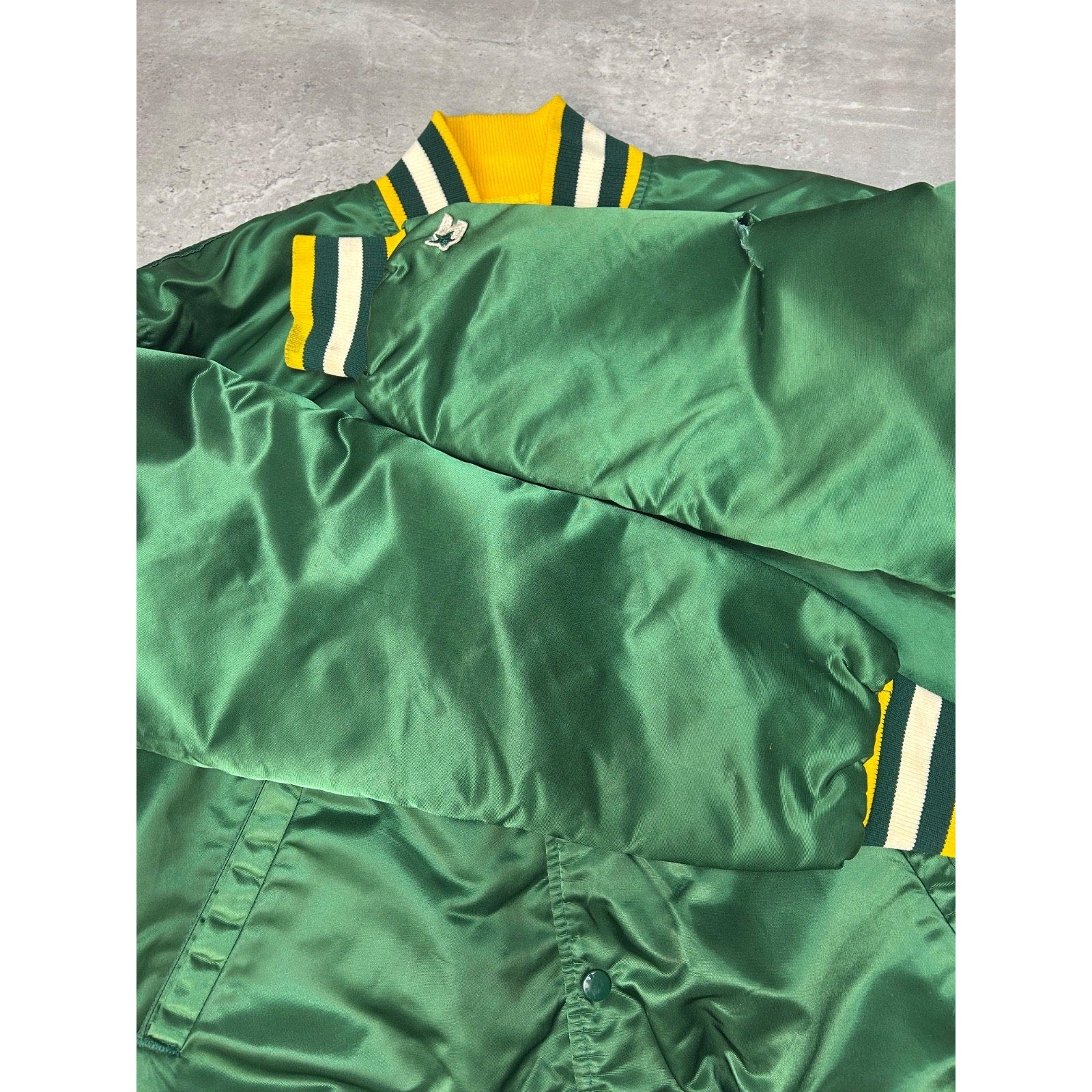 Vintage 80s Green Bay Packers NFL Starter Satin Bomber Jacket Size Large