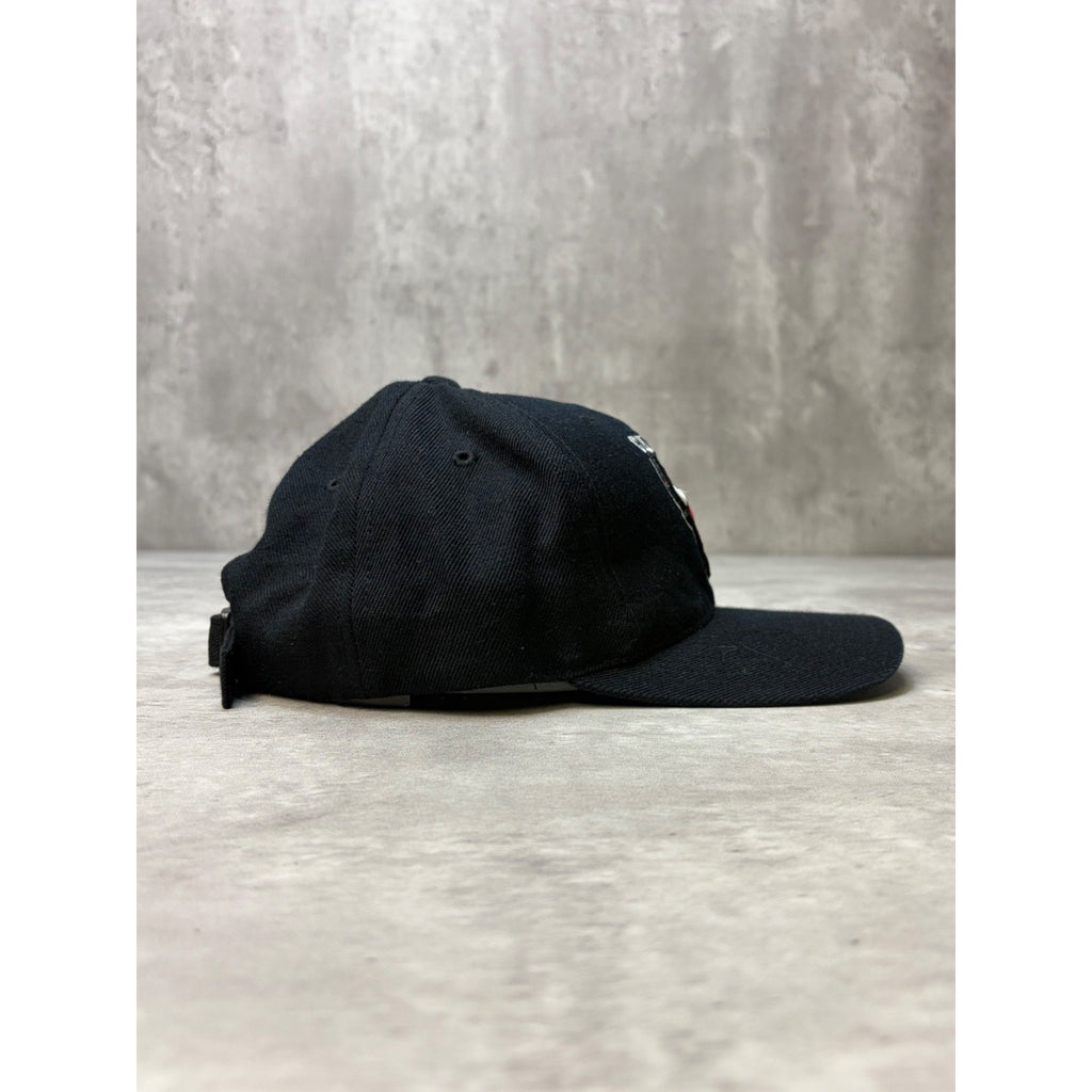 Vintage 90s Chicago Bulls NBA Embroidered Logo Basketball Strapback Hat OSFA