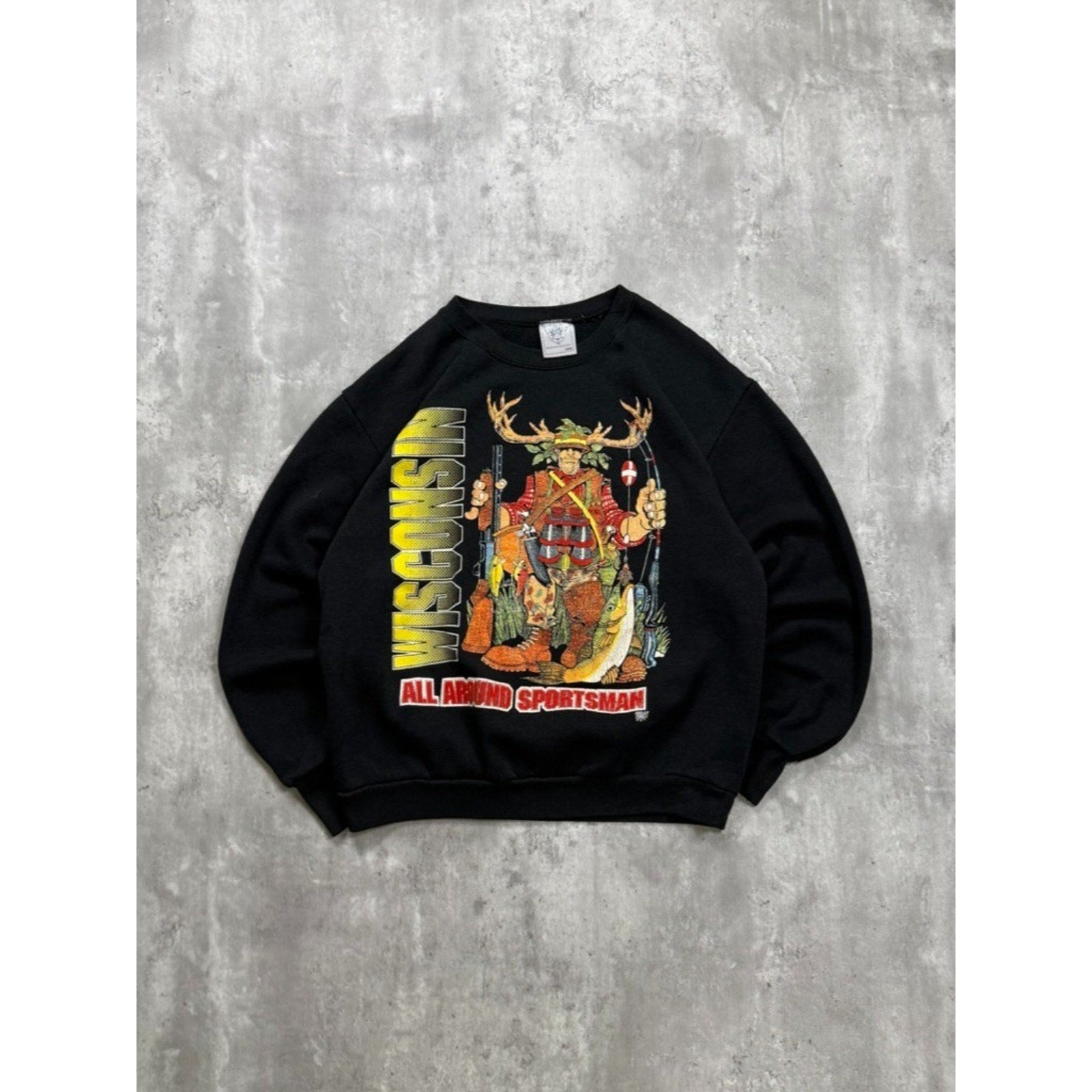 Vintage 80s/90s Wisconsin All Around Sportsman Cartoon Sweatshirt Size Large