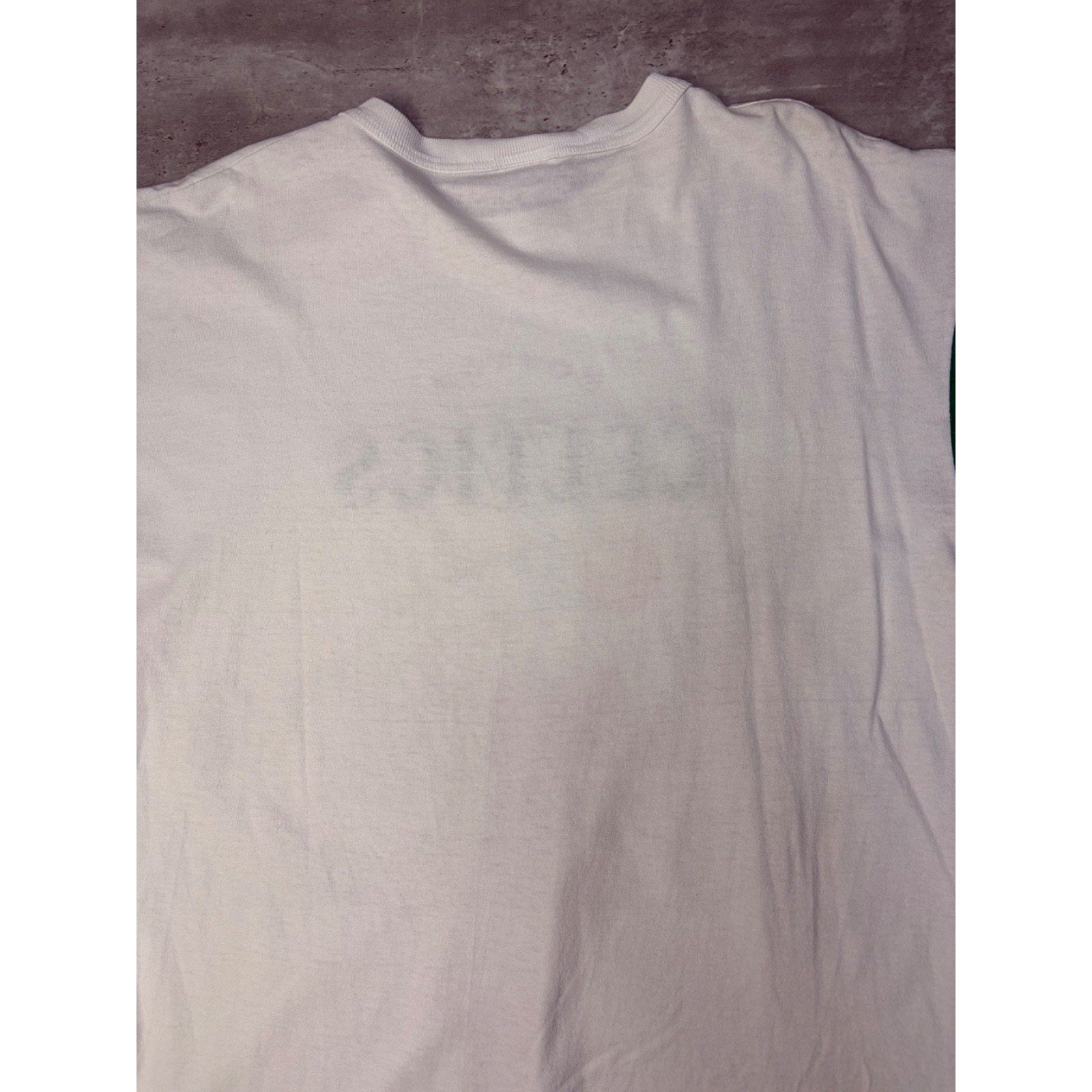 Vintage 1994 Boston Celtics NBA Embroidered Spellout Graphic T-Shirt Size XL