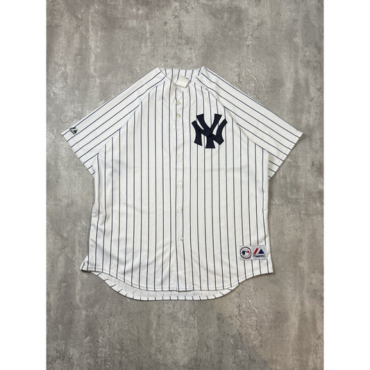 Vintage Derek Jeter #2 New York Yankees MLB Stitched Majestic Jersey Size XL