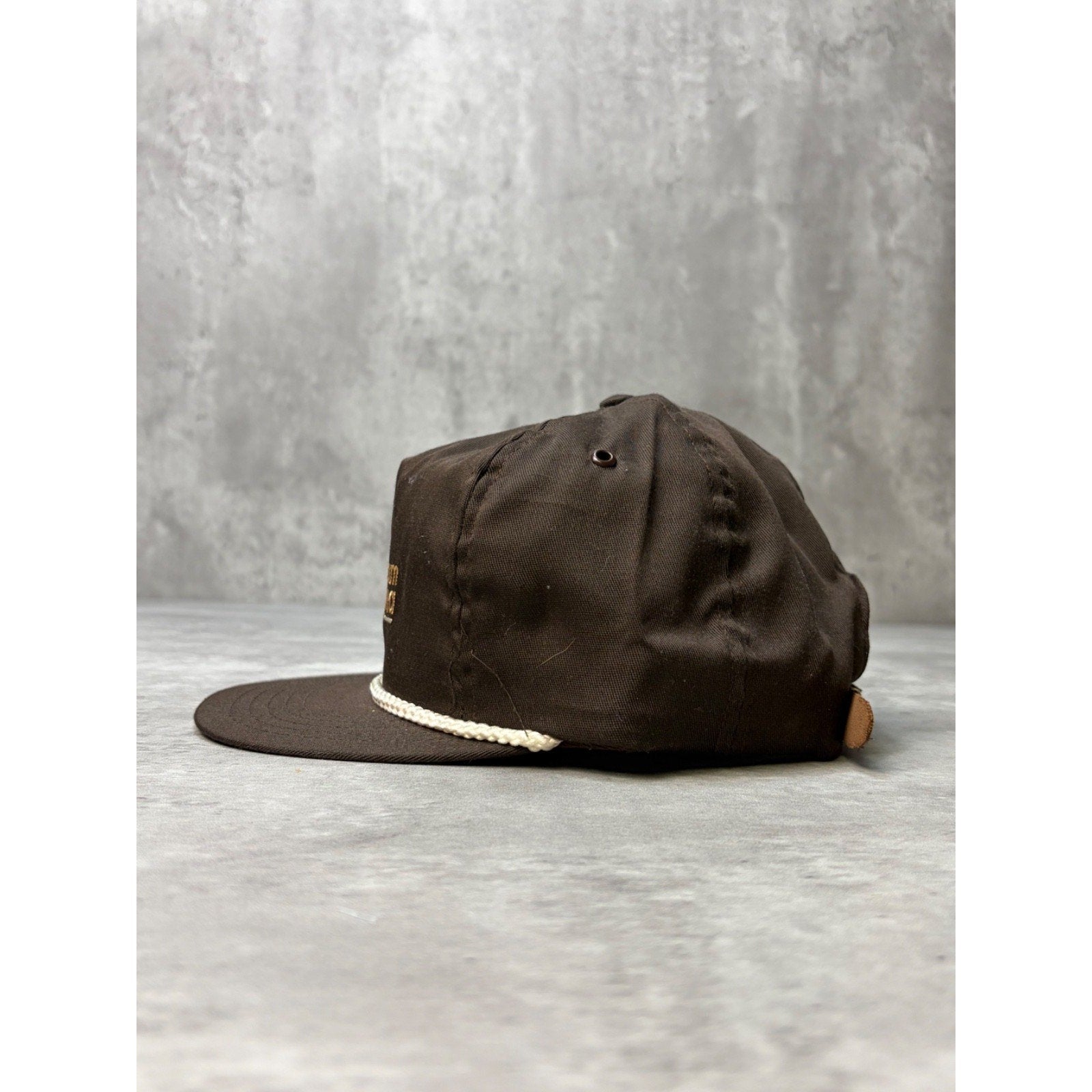 Vintage Team Amana Embroidered Spellout Golf Strapback Hat OSFA