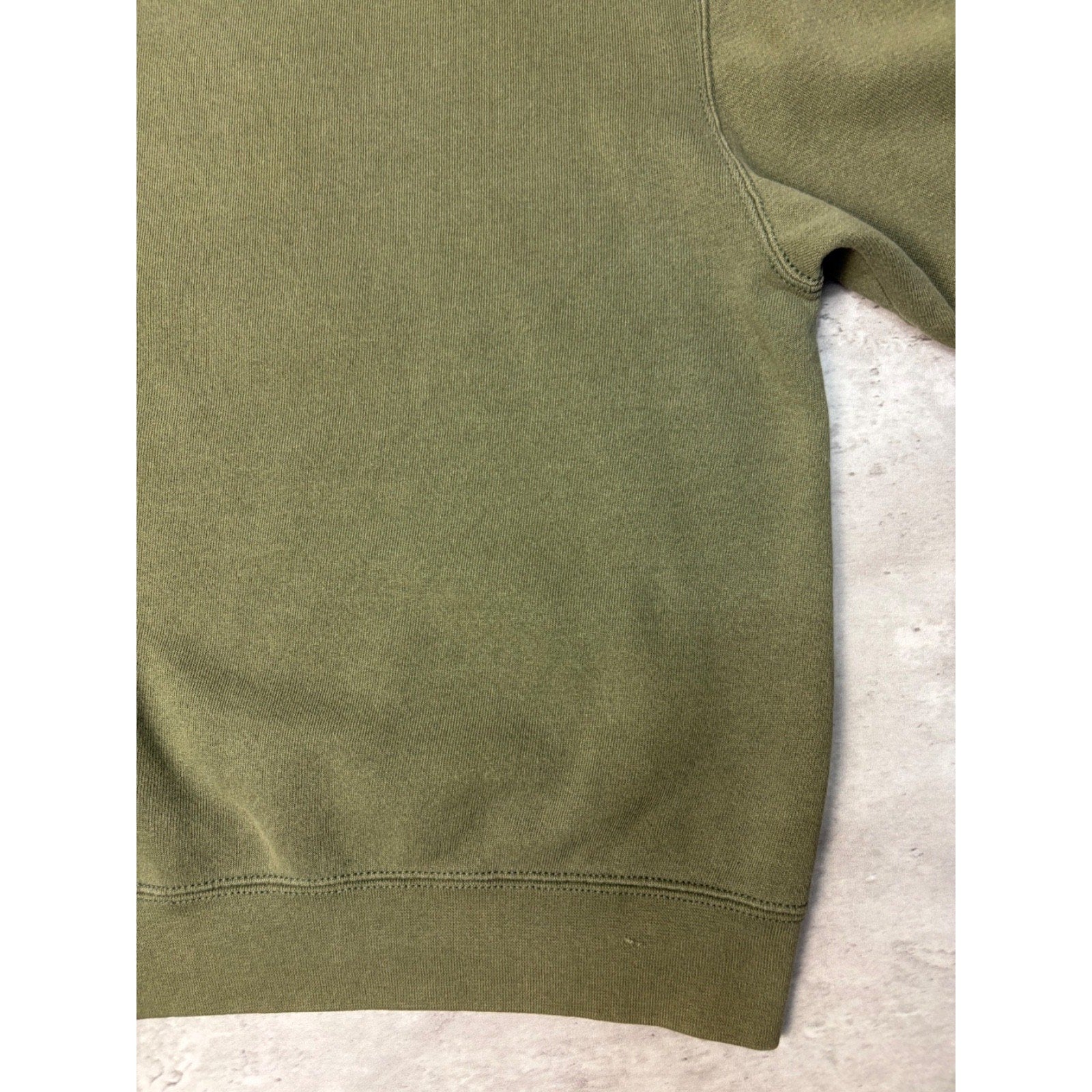 Vintage Nike Athletic Embroidered Middle Swoosh Graphic Sweatshirt Size Medium