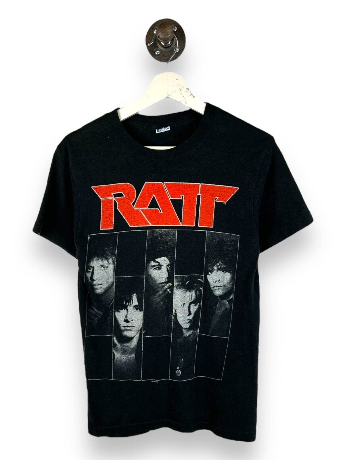 Vtg 1986 Ratt Dancing Undercover World Tour Glam Metal Music T-Shirt Size Medium