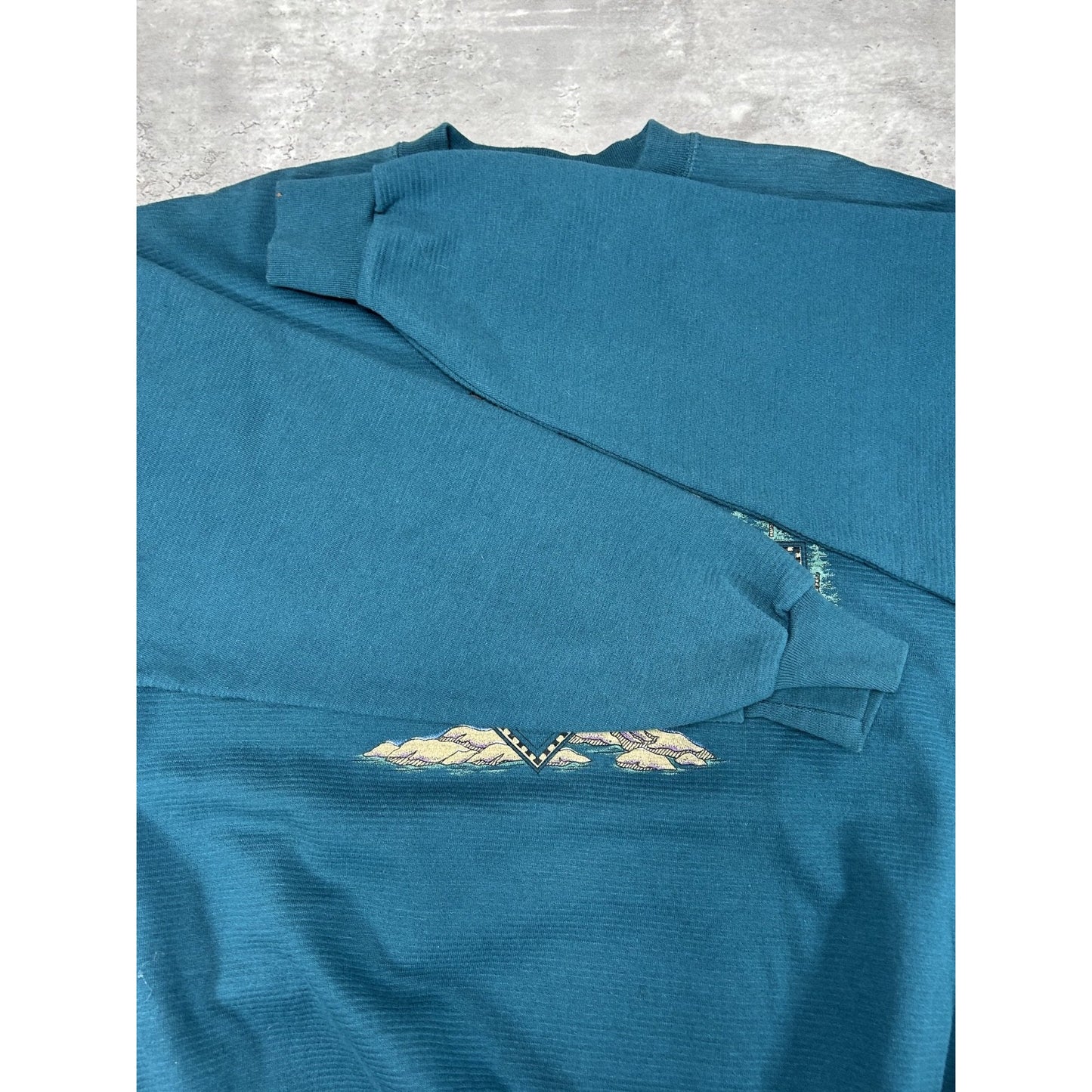 Vintage 1996 Yellowstone National Park Destination Graphic Sweatshirt Size XL