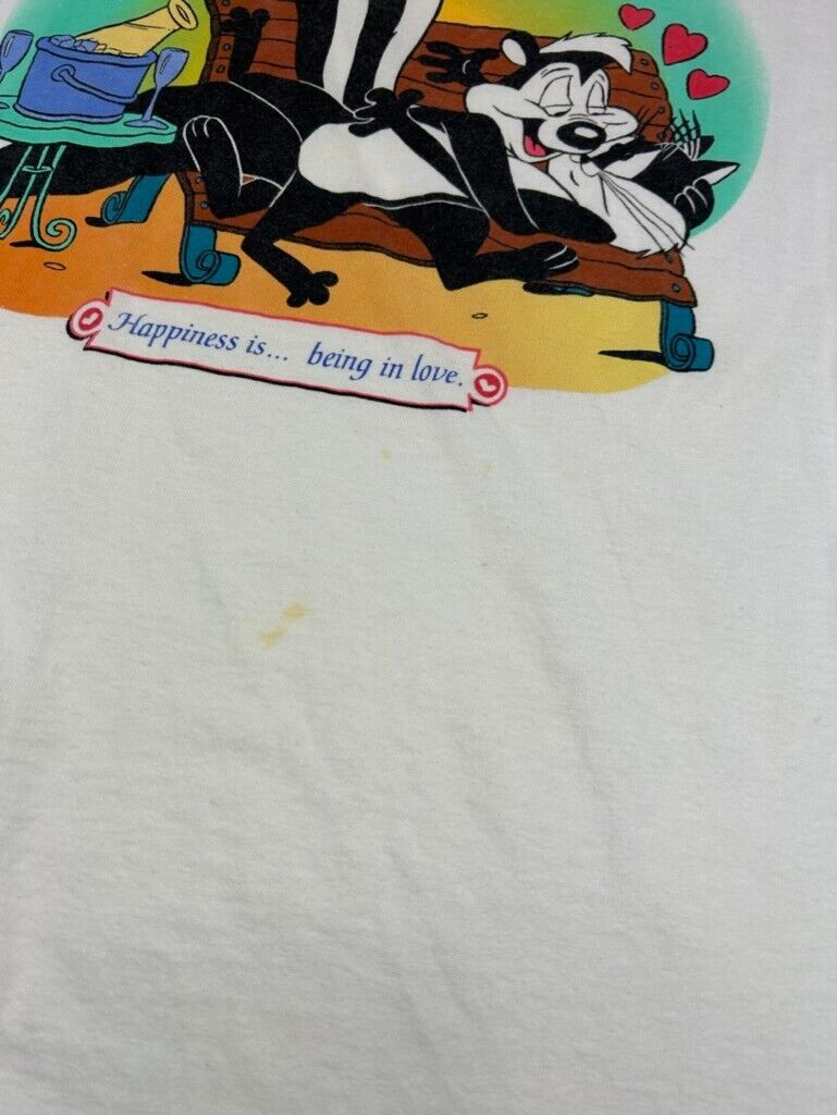 Vtg 1994 Looney Tunes Pepe Le Peu Happiness is Being In Love T-Shirt Large 90s