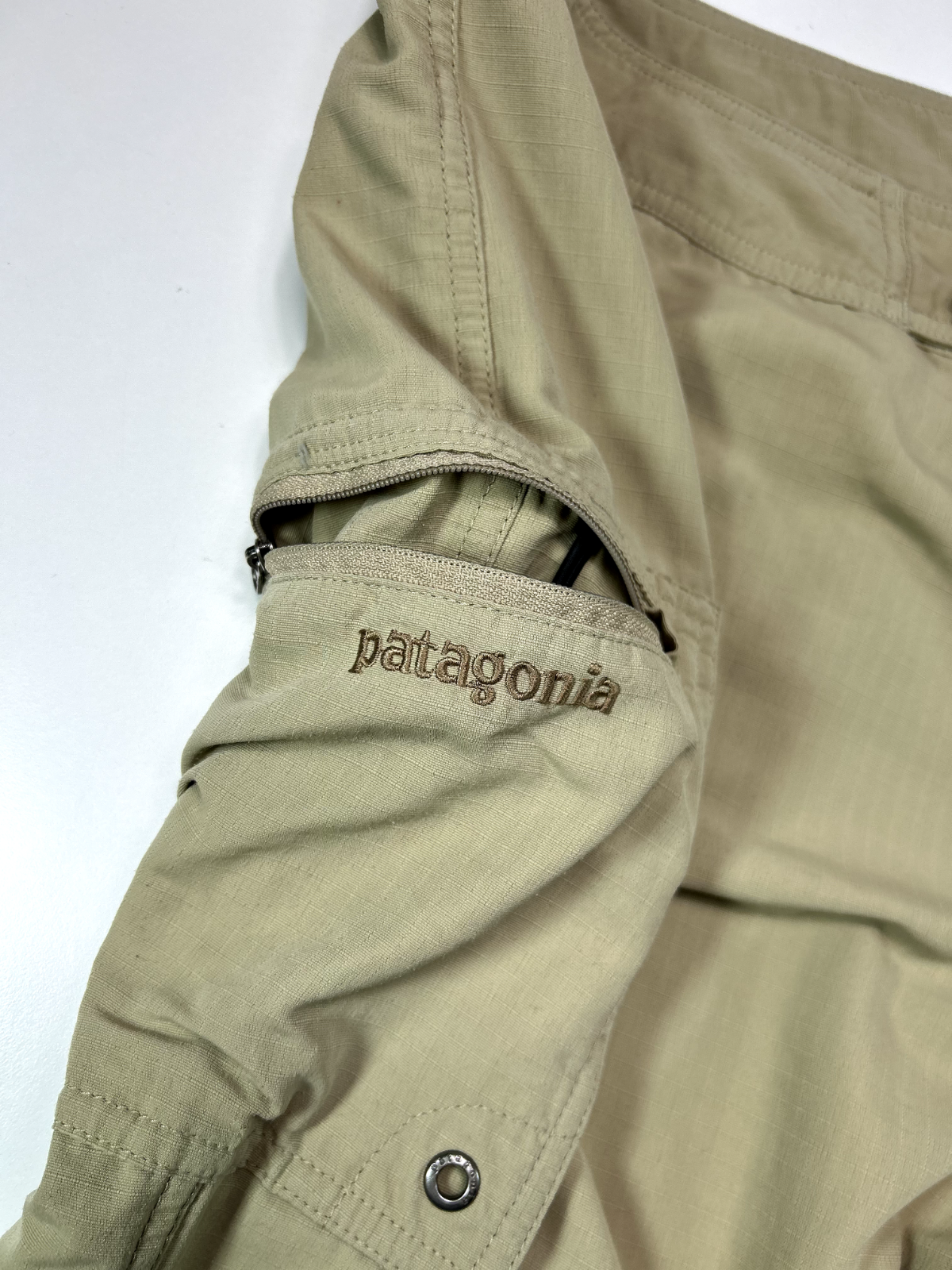 Vintage Patagonia Nylon Ripstop Hiking Pants Size 38 Beige