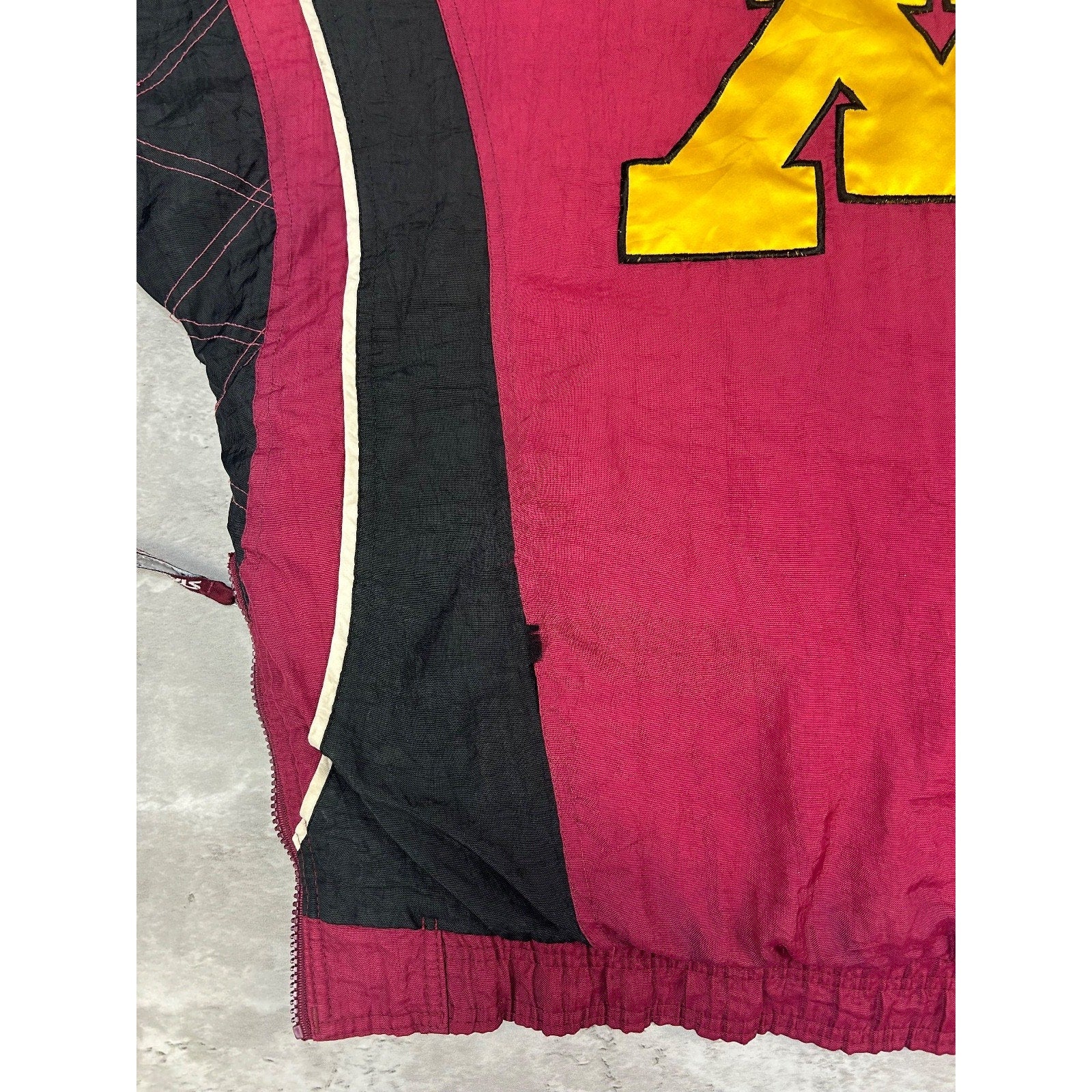 Vintage 90s Minnesota Gophers NCAA Insulated 1/2 Zip Starter Jacket Size Large