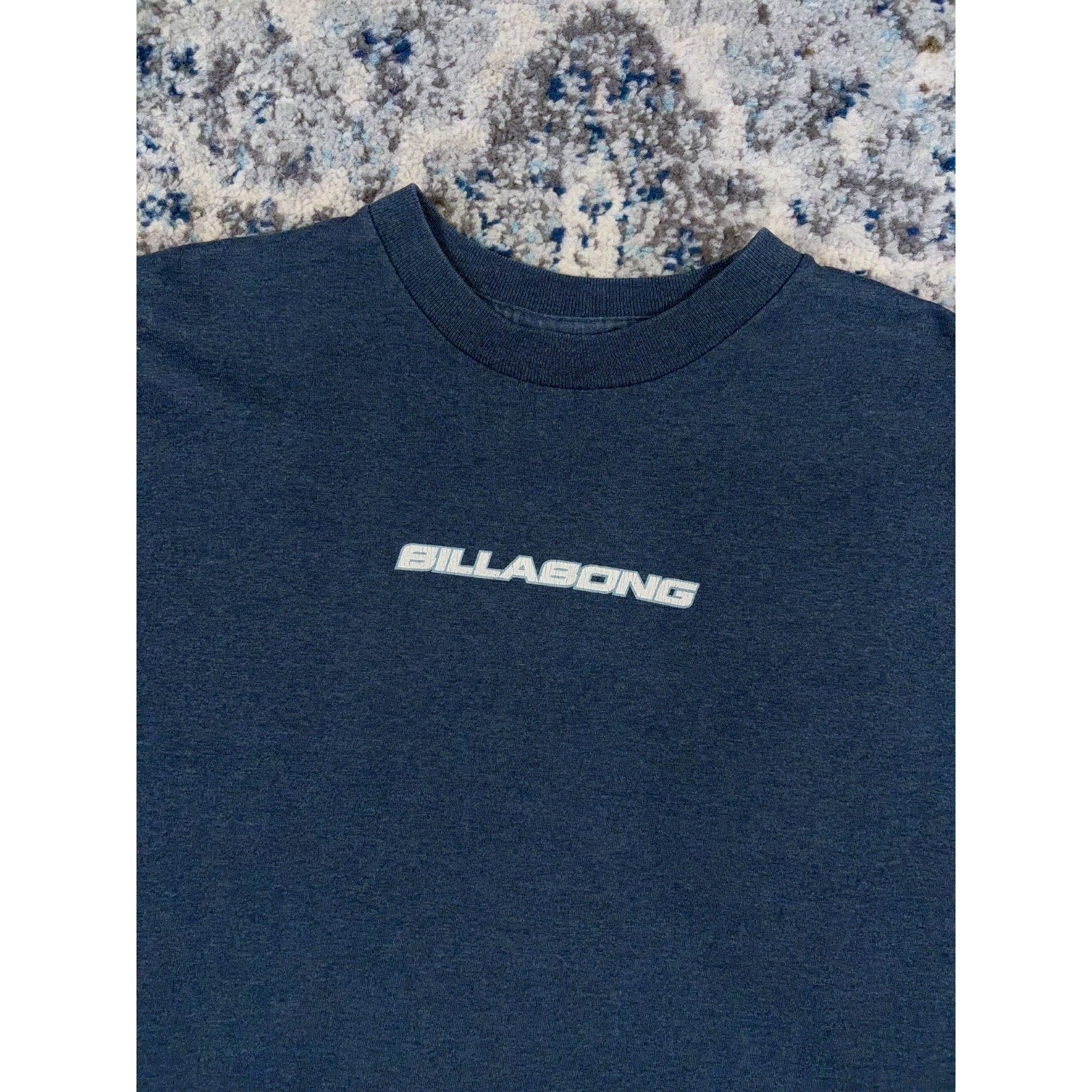Vintage Y2K Billabong Spellout Logo Graphic T-Shirt Size Large