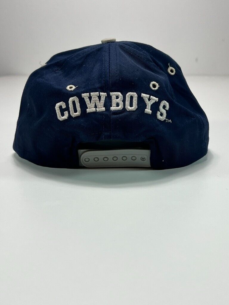 Vintage Dallas Cowboys NFL Embroidered Logo Spellout Snapback Hat OSFA