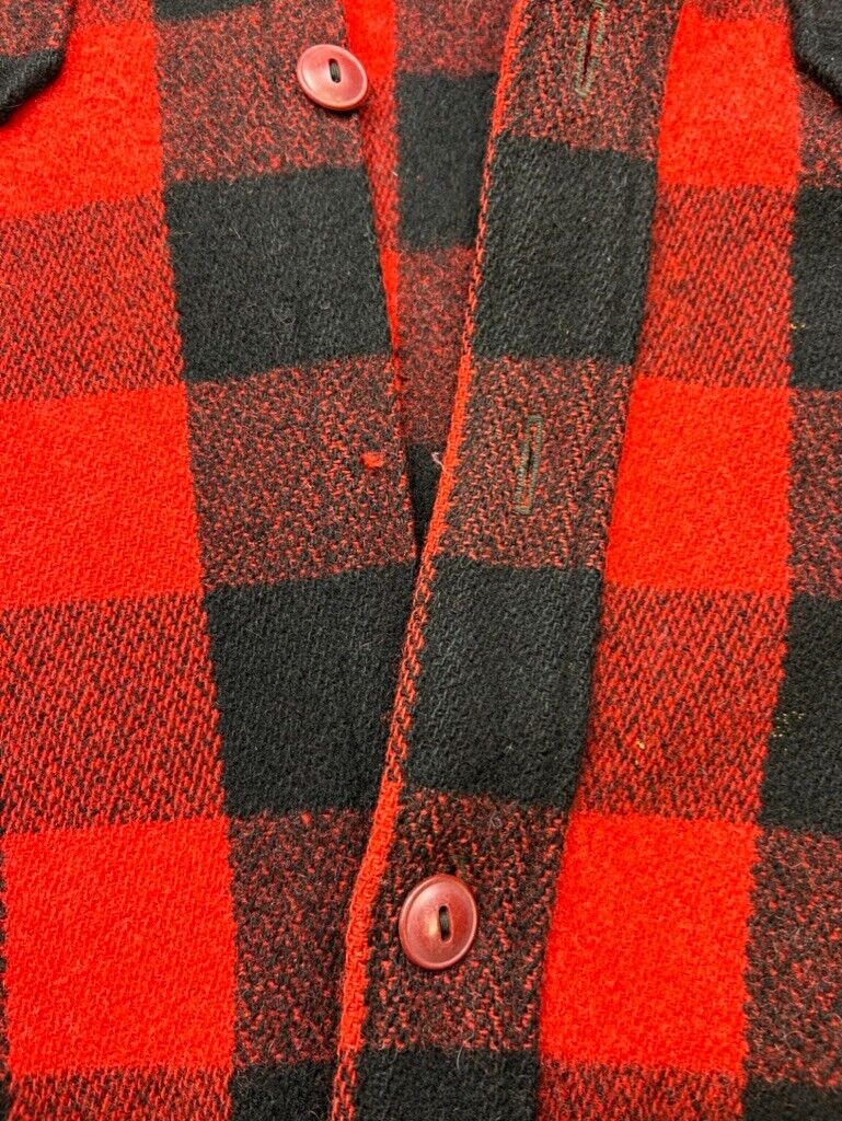 Vintage 60s Woolrich Buffalo Plaid Double Pocket Button Up Shirt Size Medium