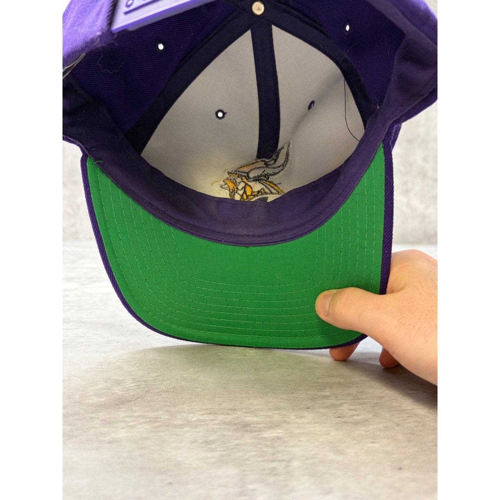 Vintage Minnesota Vikings NFL Embroidered Logo Snapback Hat OSFA