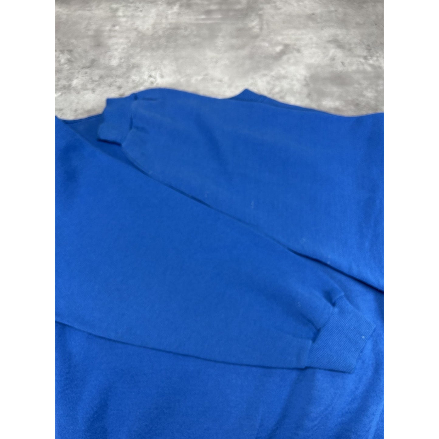 Vintage 1995 St Louis Rams NFL Big Graphic Helmet Spellout Sweatshirt Size XL