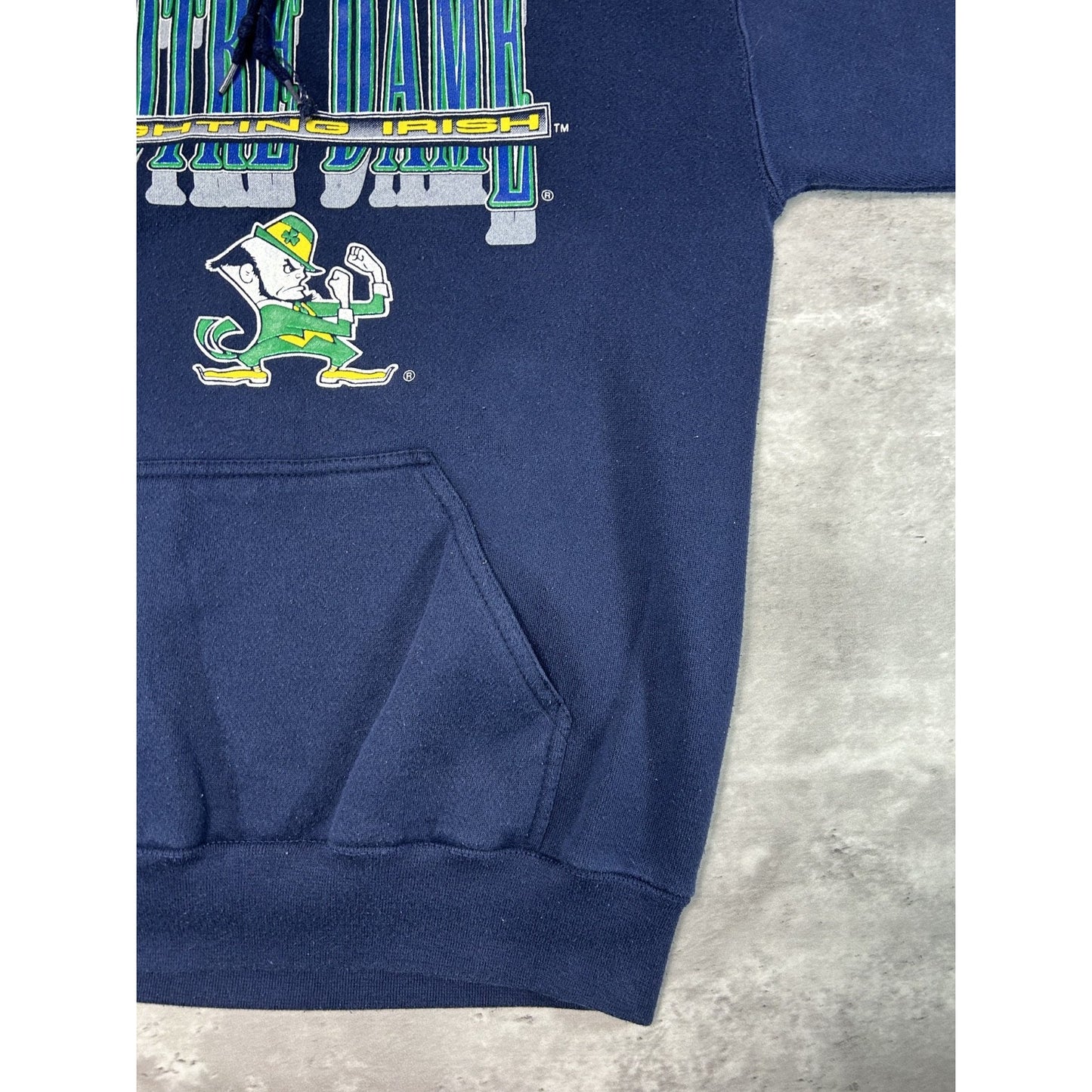 Vintage 90s Notre Dame Fighting Irish NCAA Graphic Hooded Sweatshirt Size Medium