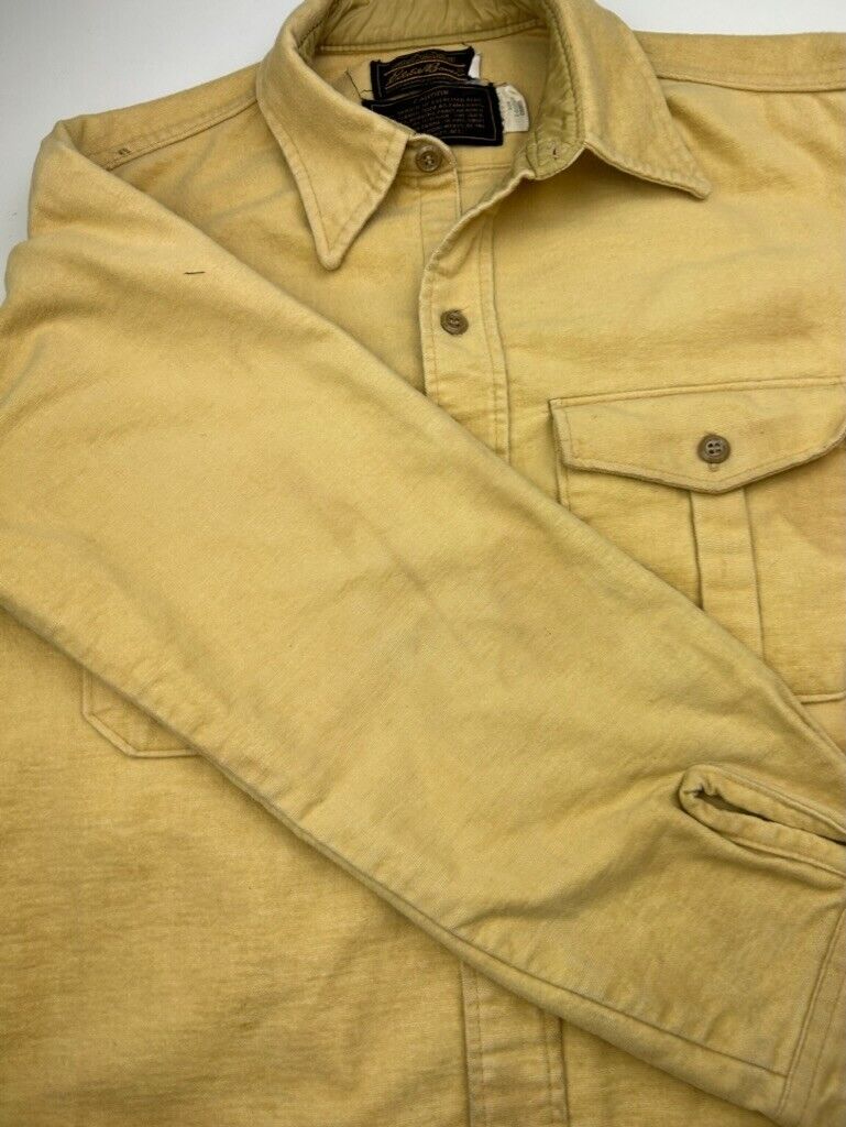 Vintage 90s Eddie Bauer Double Pocket Long Sleeve Button Up Shirt Size Medium