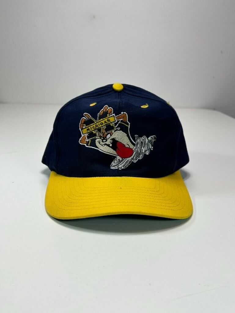 VTG 90s Michigan Wolverines NCAA Looney Tunes Taz Embroidered Snapback Hat OSFA