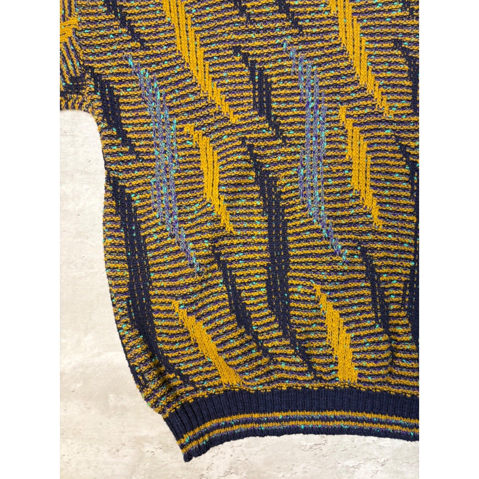 Vintage 90s Tony Stewart Abstract Striped Print Pullover Knit Sweater Size Large
