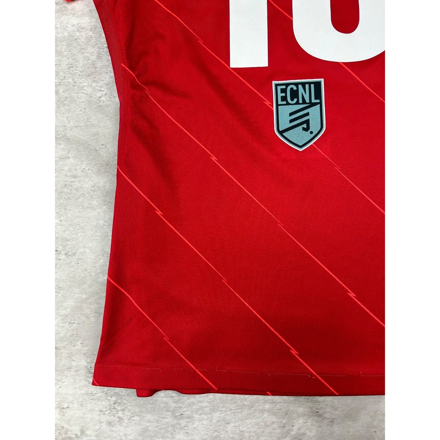 Vintage Womens Liverpool LFC #18 Nike Soccer Jersey Size Medium Red