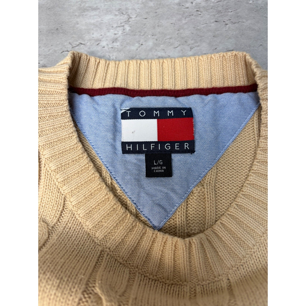 Vintage Tommy Hilfiger Embroidered Crest Pullover Beige Knit Sweater Size Large