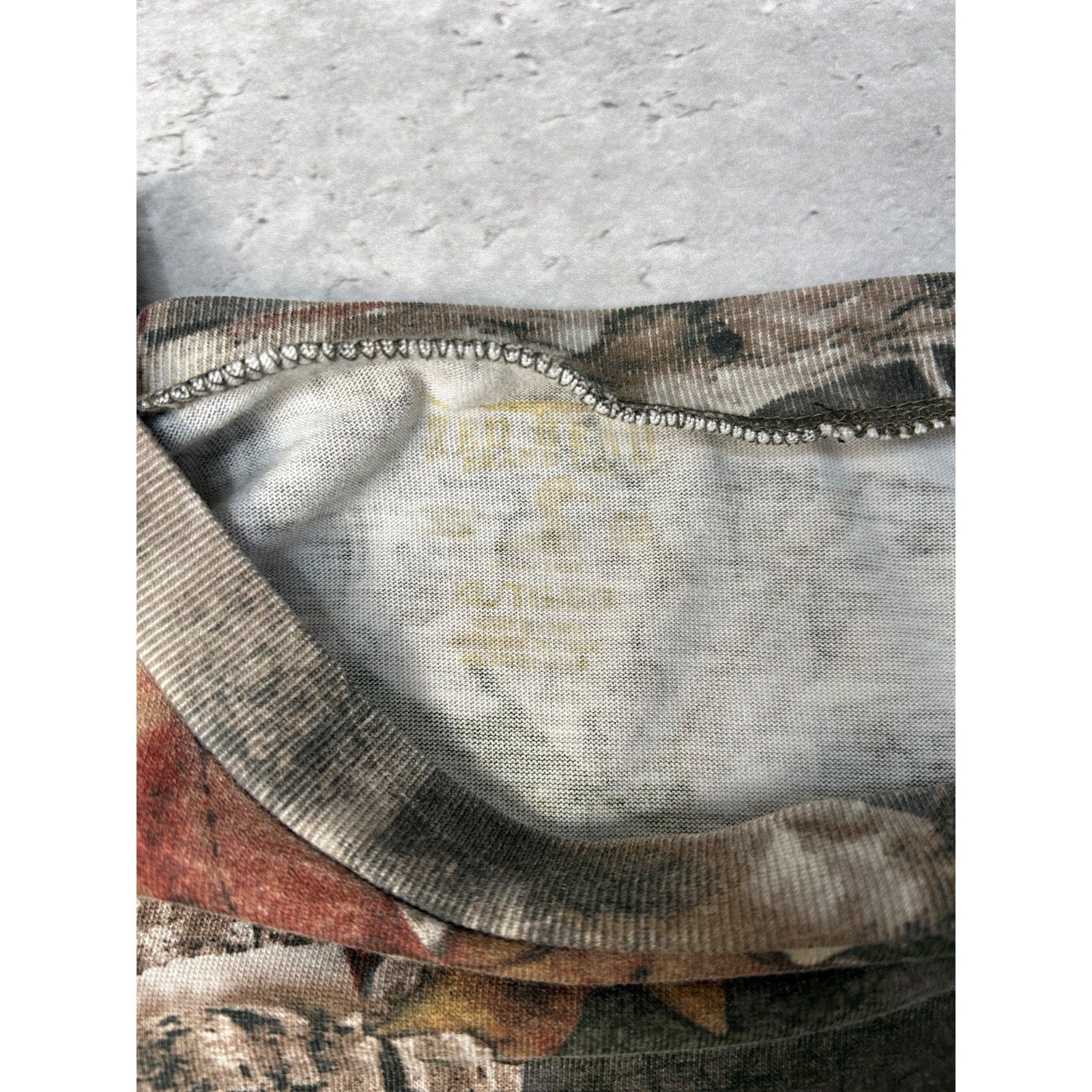 Vintage Red Head Tree Camo Hunting T-Shirt Size XL
