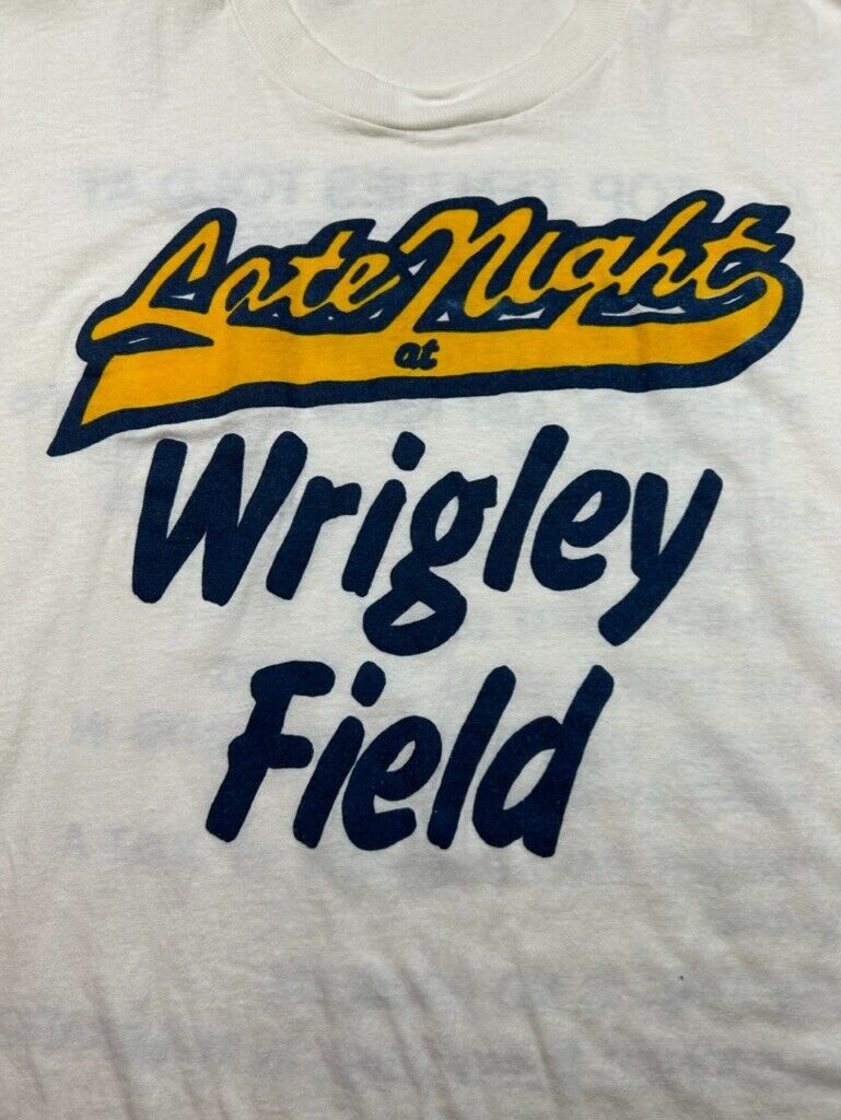 Vintage 80s Late Night At Wrigley Field MLB Graphic T-Shirt Size Large White