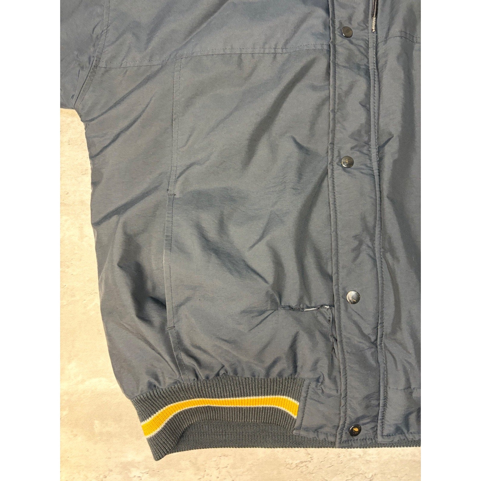 Vintage Pittsburgh Steelers NFL Insulated Starter Bomber Jacket Size