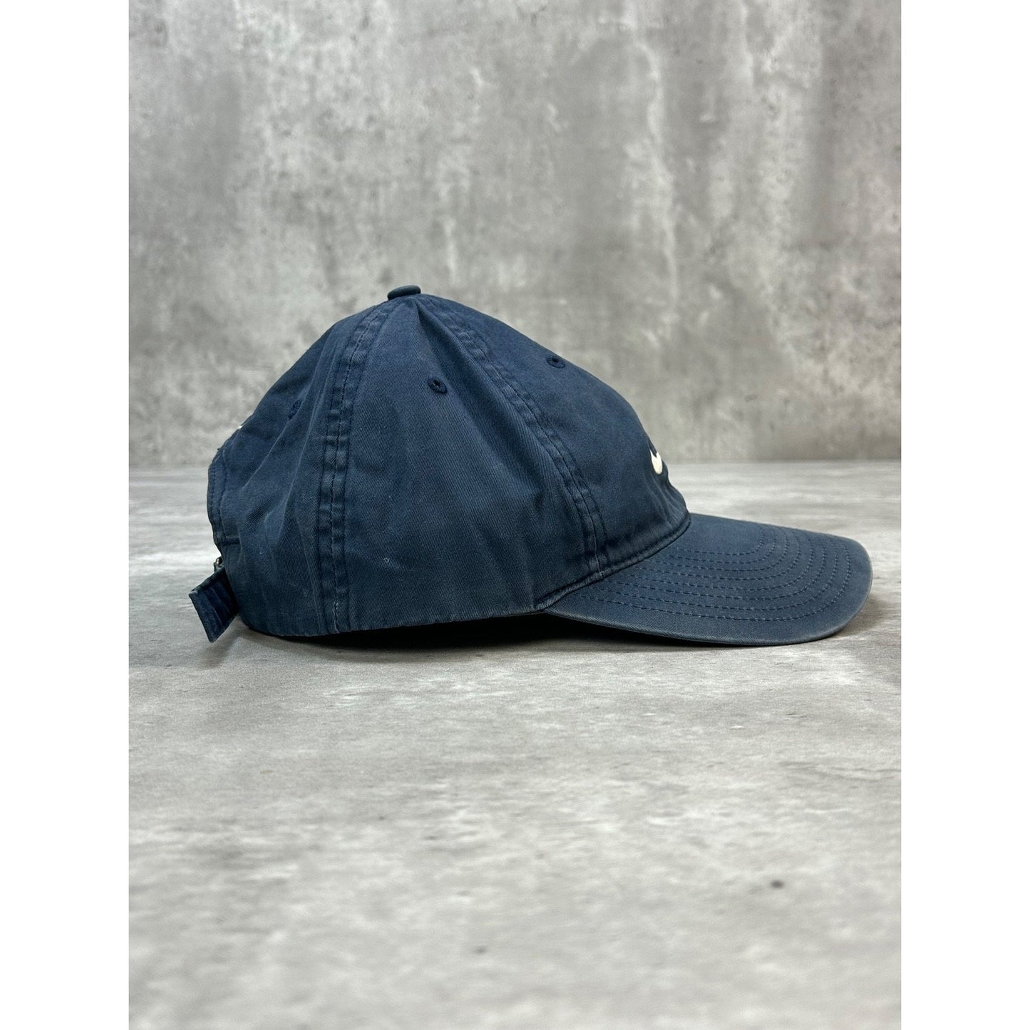 Vintage Nike Golf Embroidered Mini Swoosh Strapback Hat OSFA