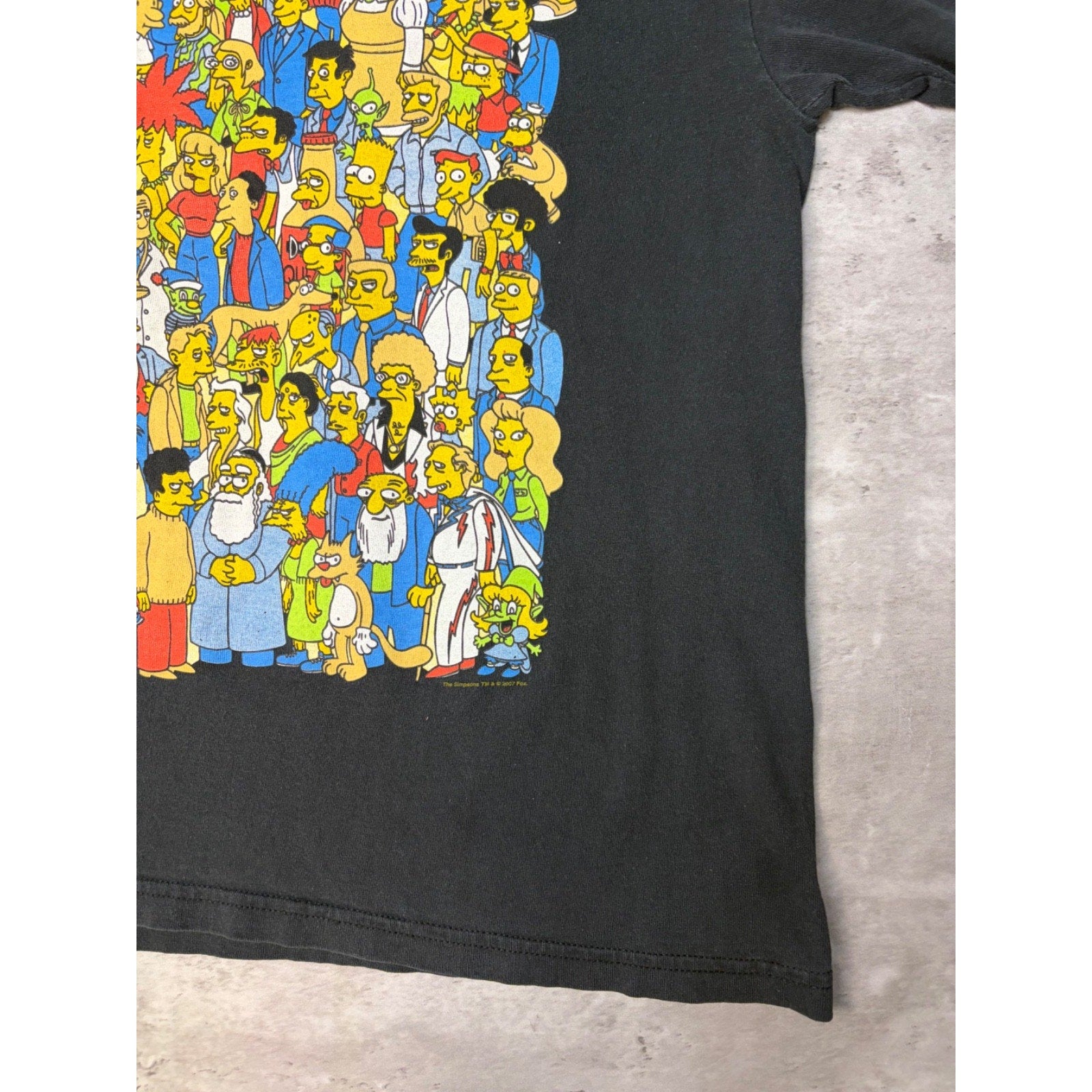Vintage The Simpsons Cast Graphic T-Shirt Size XL