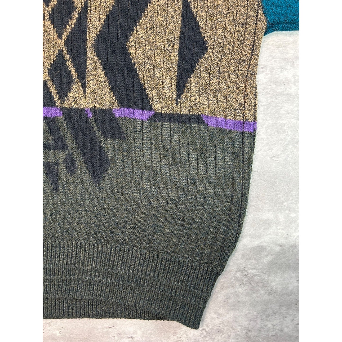 Vintage 90s Jantzen Abstract Print Striped Pullover Knit Sweater Size Medium