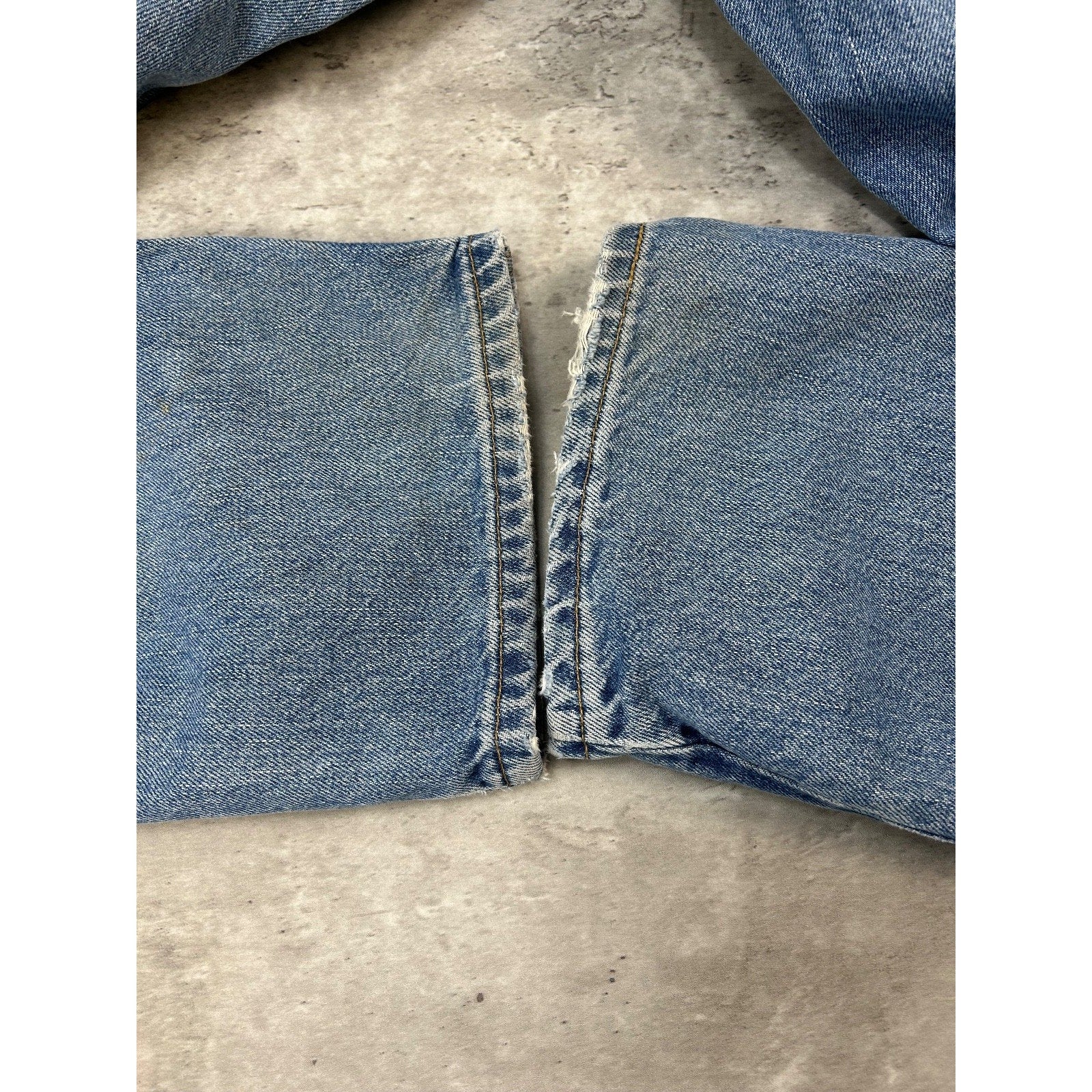Vintage 90s Levis 550 Red Tab Relaxed Fit Medium Wash Denim Pants Pants Size 34