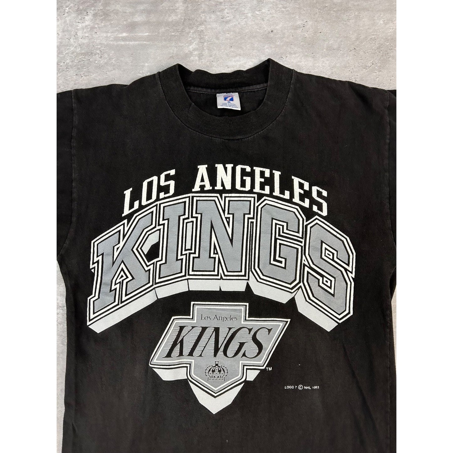 Vintage 1993 Los Angeles Kings NHL Big Graphic Spellout T-Shirt Size Medium