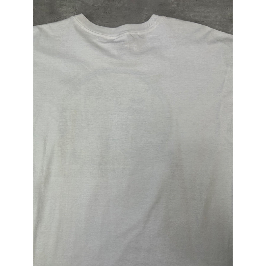 Vintage Millenium 2000 Animal Nature Graphic Cropped T-Shirt Size XL
