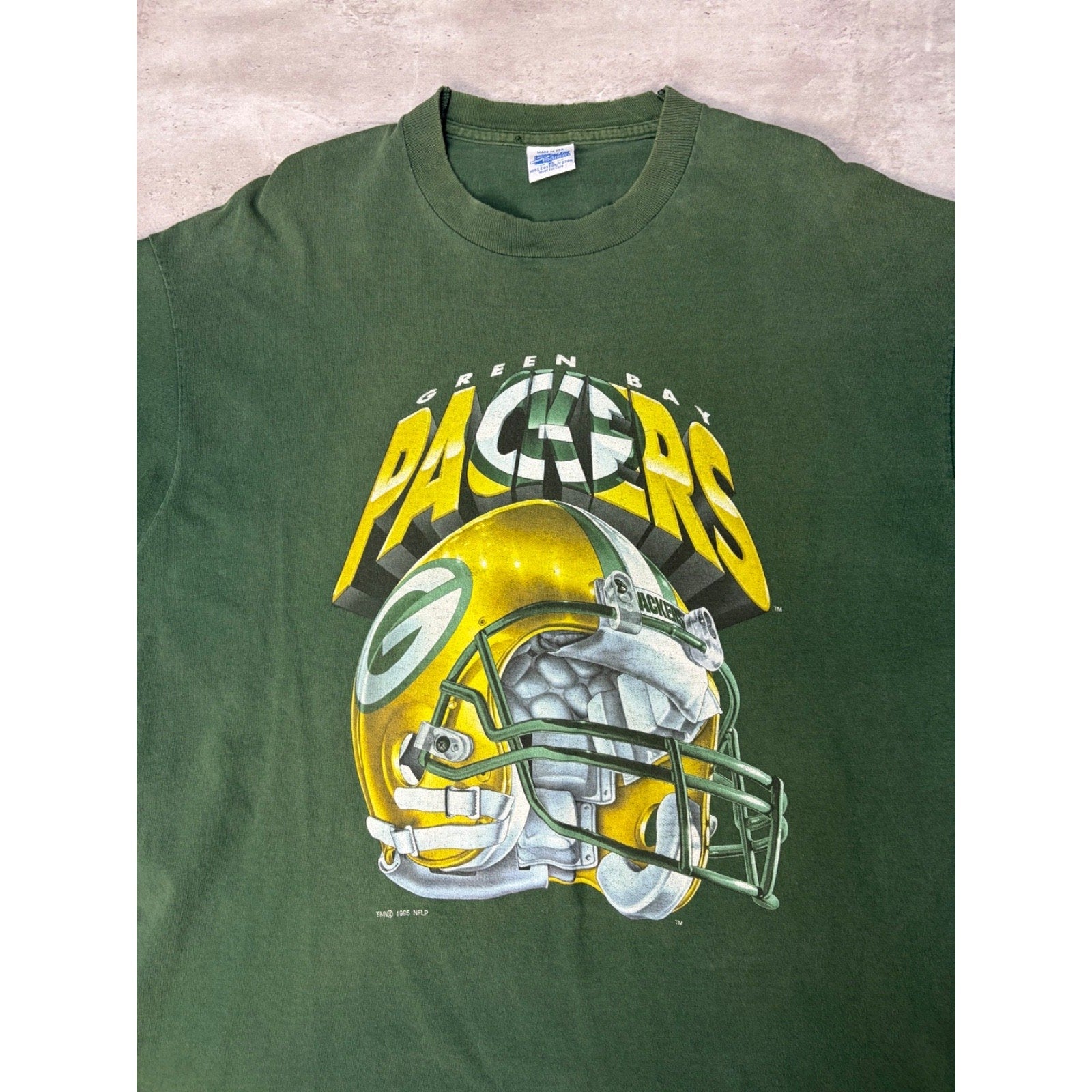 Vintage 1995 Green Bay Packers NFL Helmet Graphic Football T-Shirt Size XL