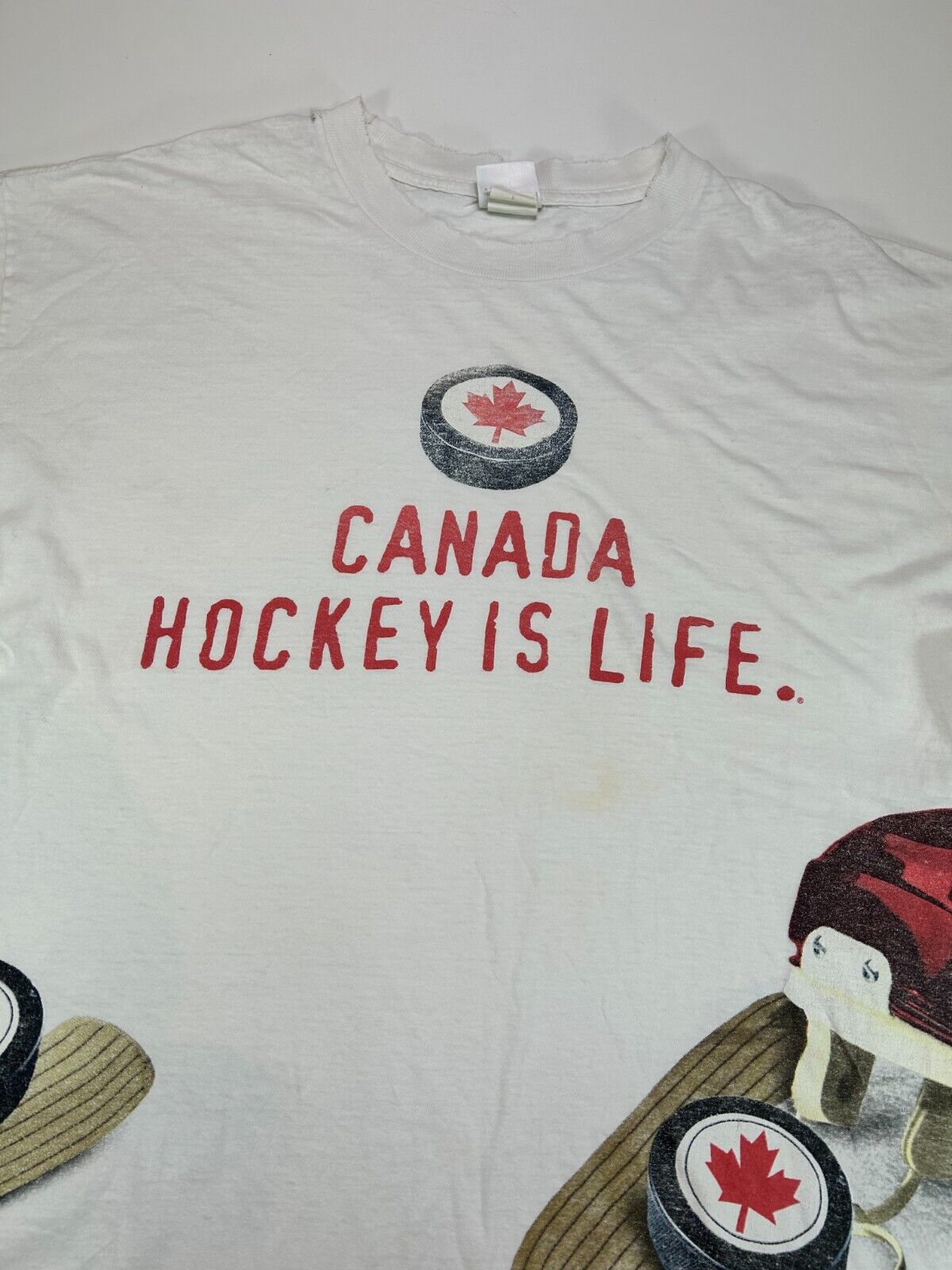 Vintage Canada Hockey is Life Wrap Around Graphic T-Shirt Size XL