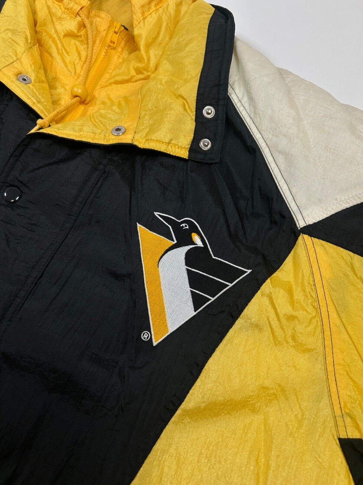Vintage 90s Pittsburgh Penguins NHL Carl Banks Script Insulated Jacket Size 2XL