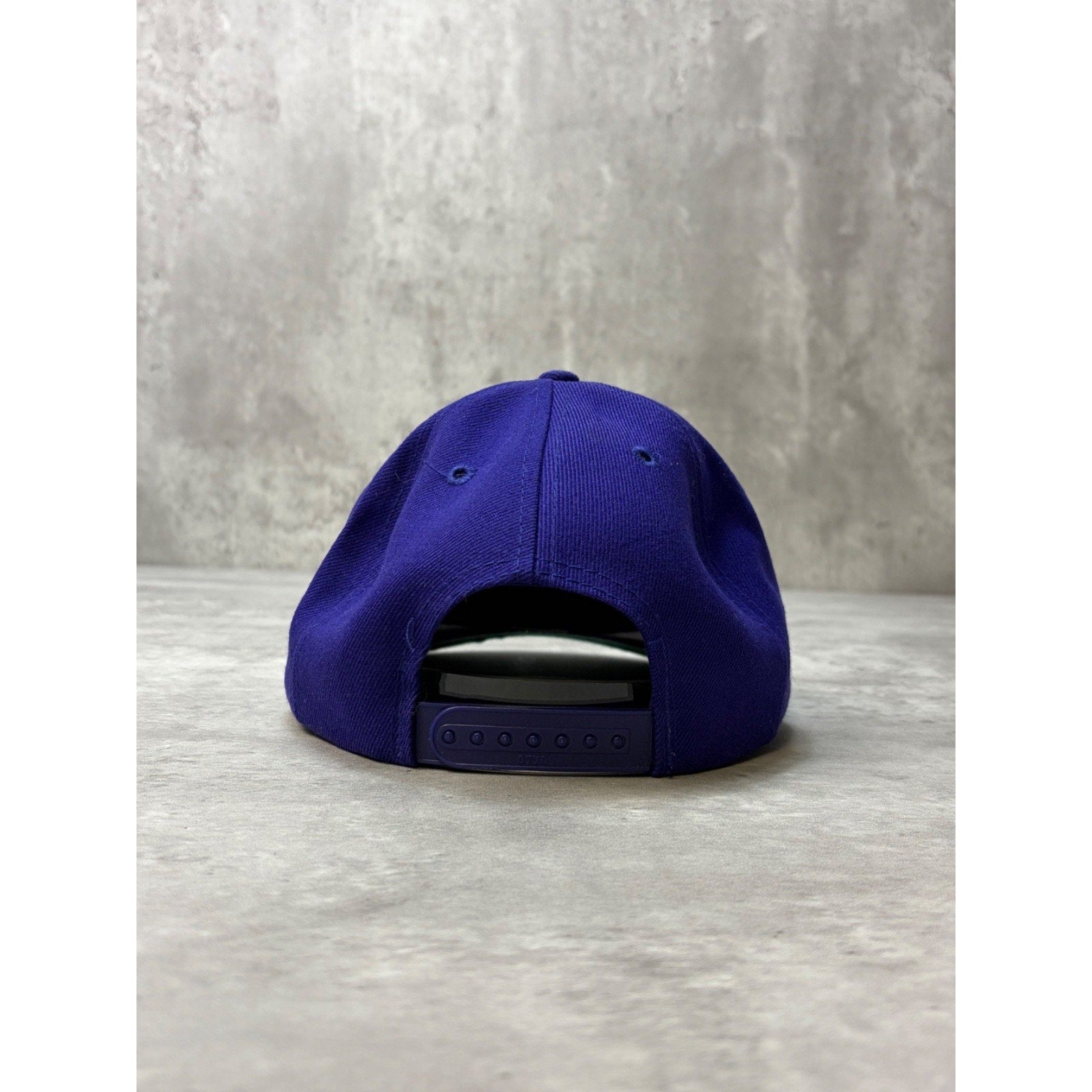 Vintage WWJD Snapback Hat OSFA